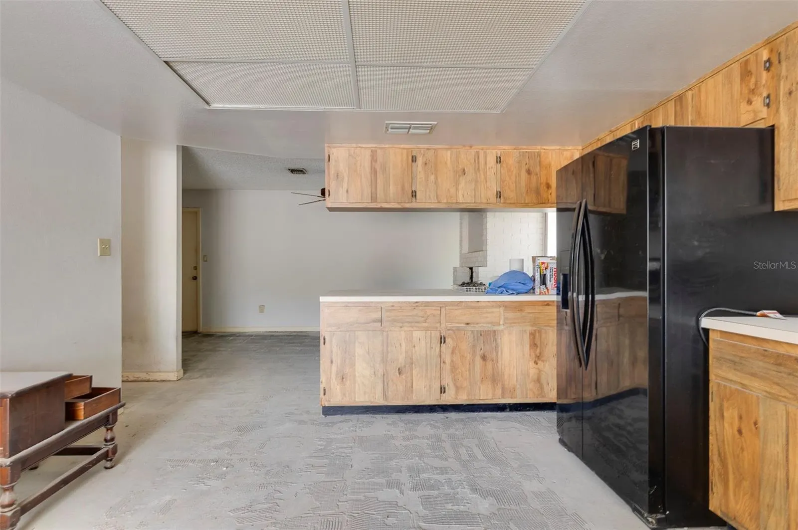 1555 FIFE CT