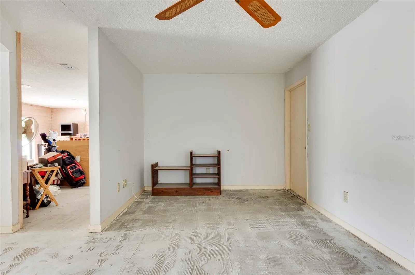 1555 FIFE CT