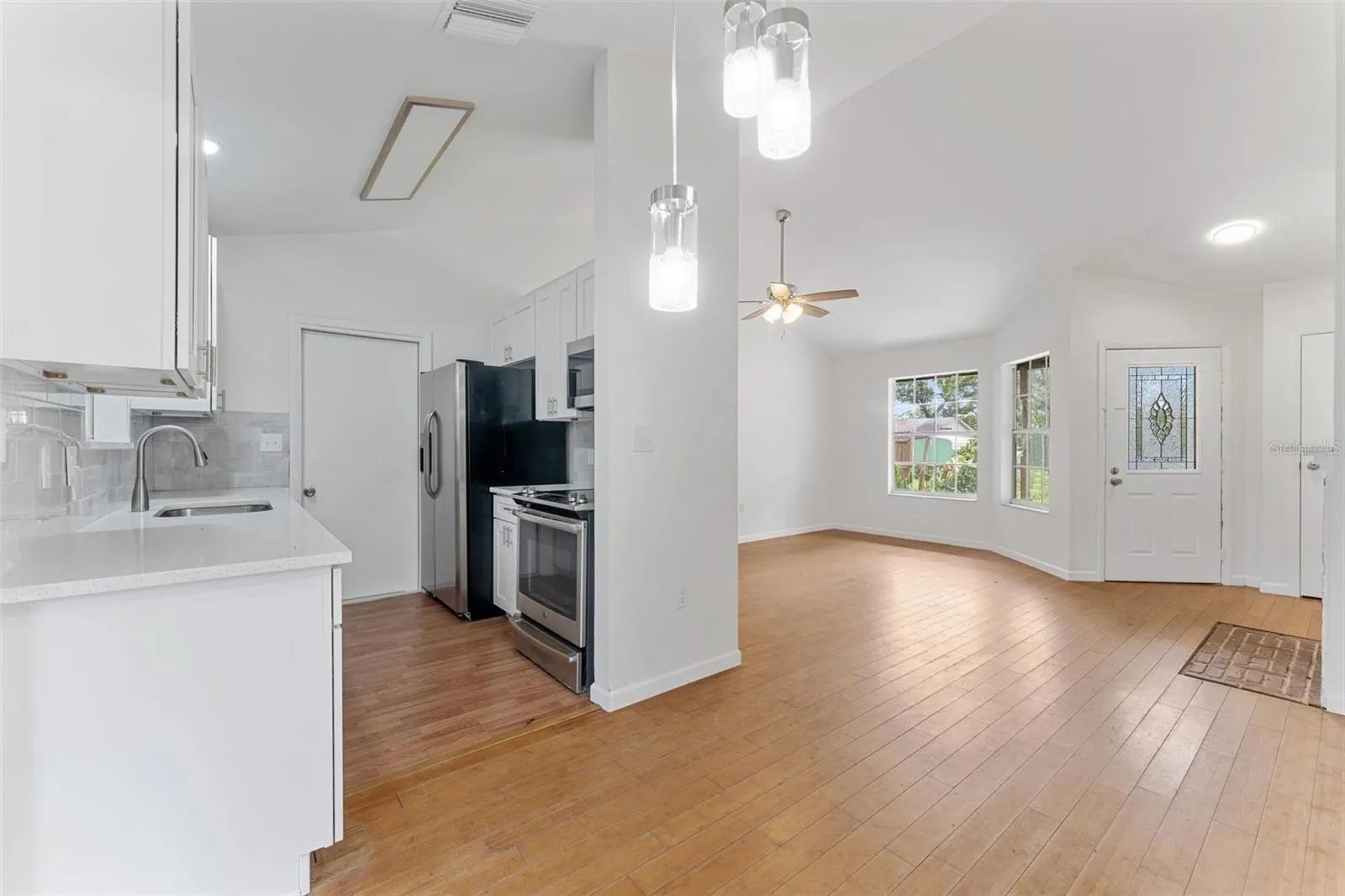 2313 PALM AVE