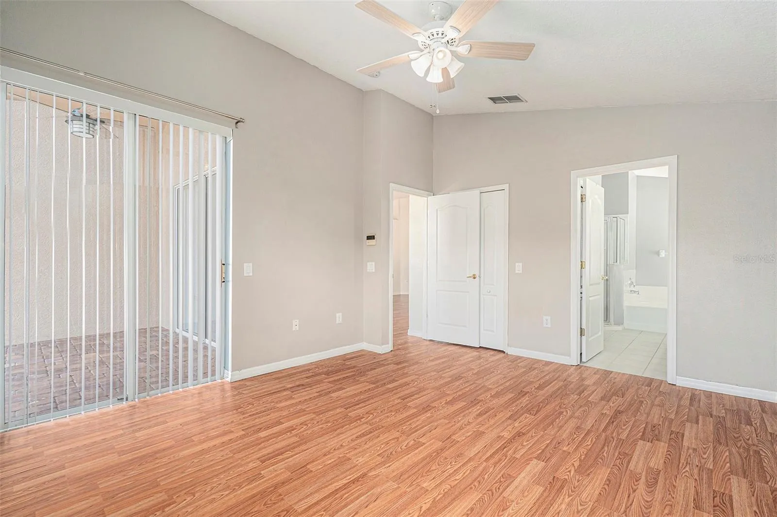 31050 CHATTERLY DR