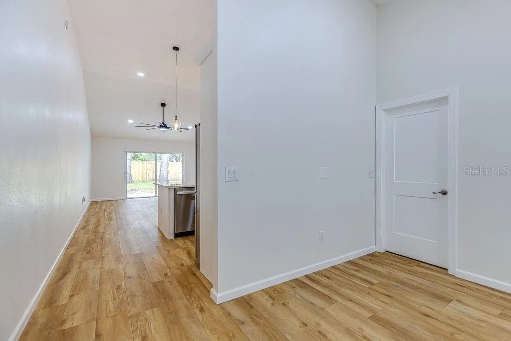 3312 FOX LAKE DR