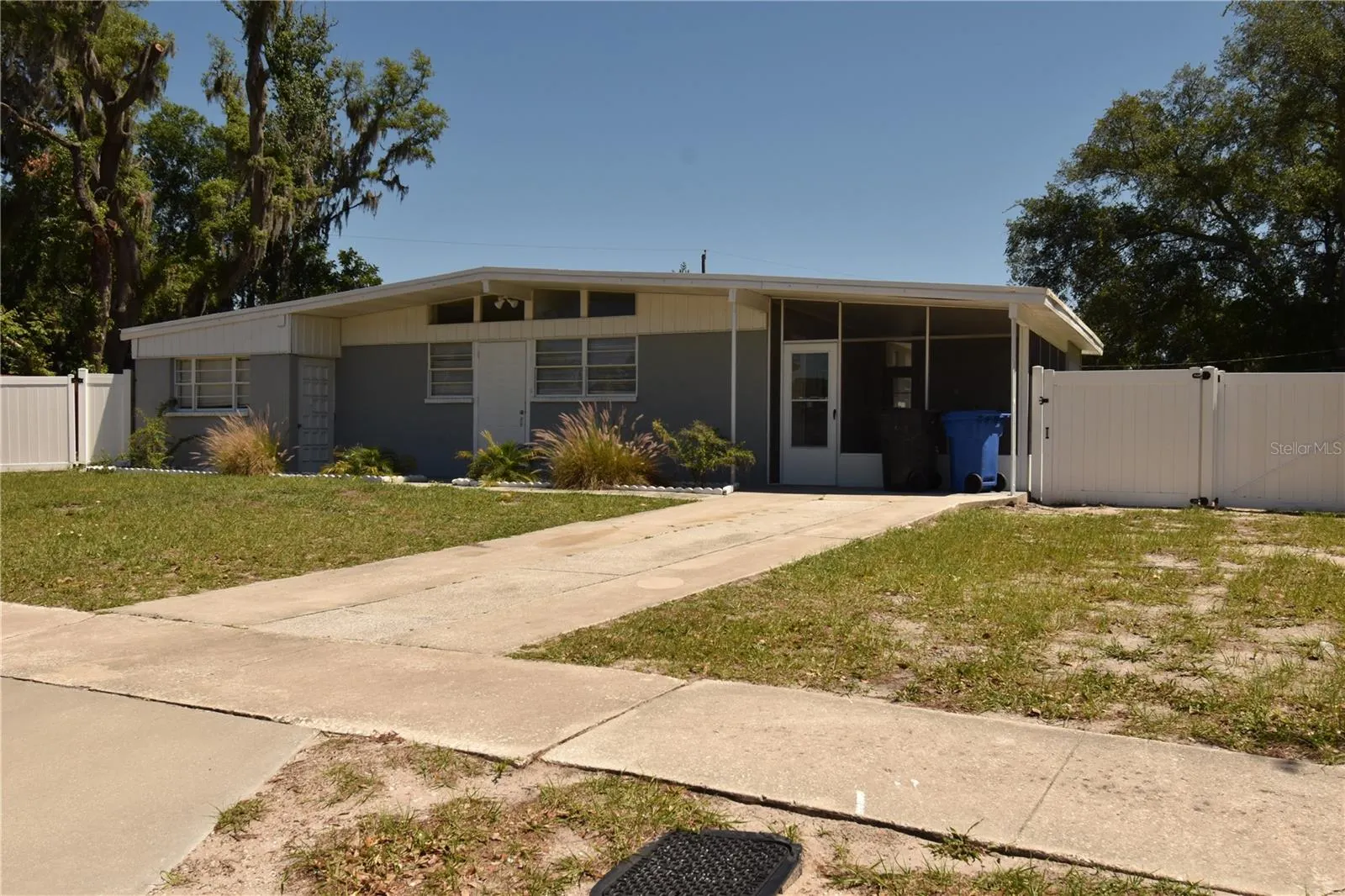 1103 TEAKWOOD AVE