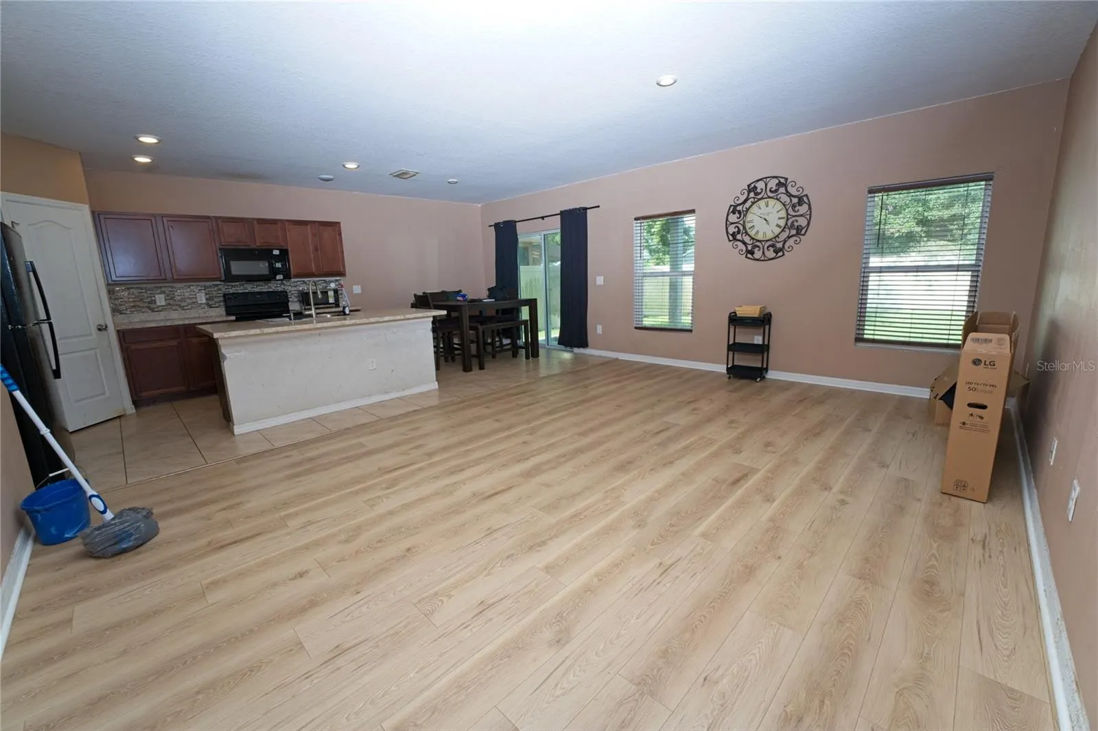 10119 CANDLEBERRY WOODS LN