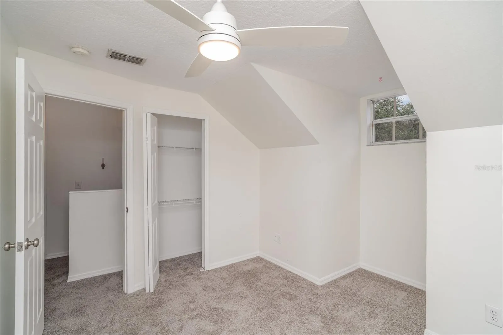 5865 MEADOWPARK PL