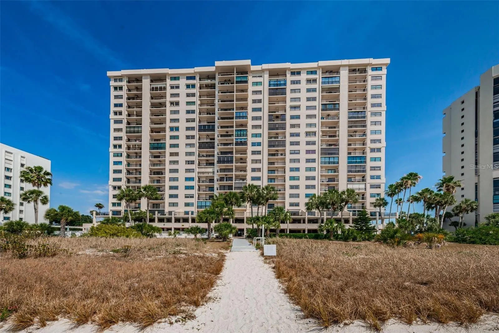 1270 GULF BLVD #1206, #1206