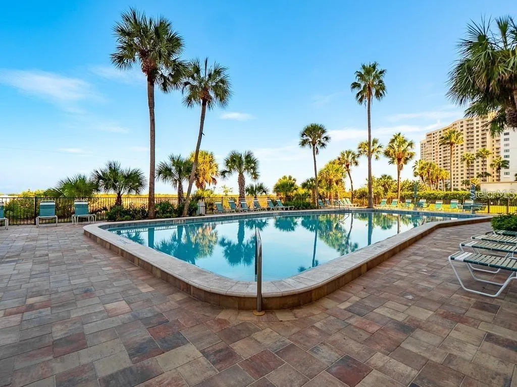 1270 GULF BLVD #1206, #1206