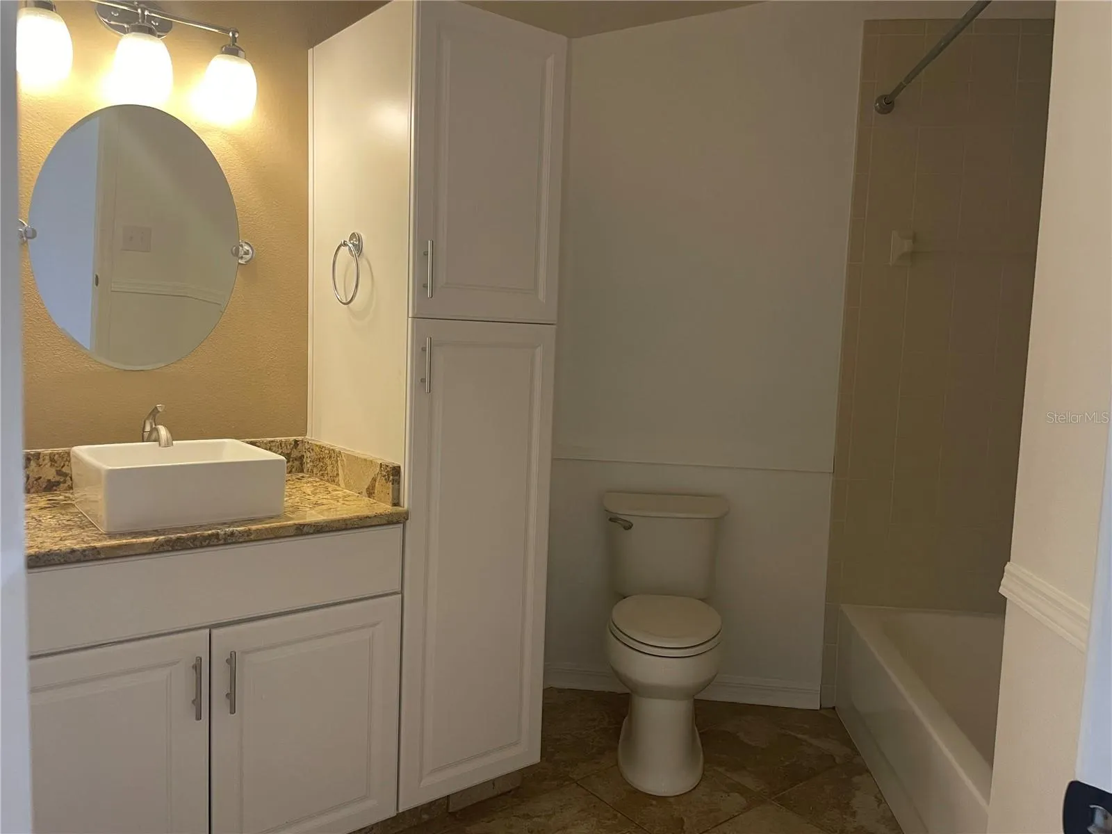 6117 GENTLE BEN CIR