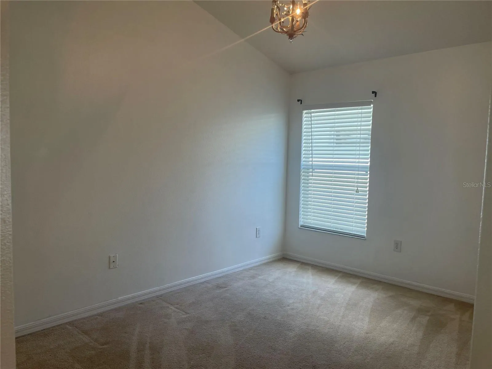 6117 GENTLE BEN CIR