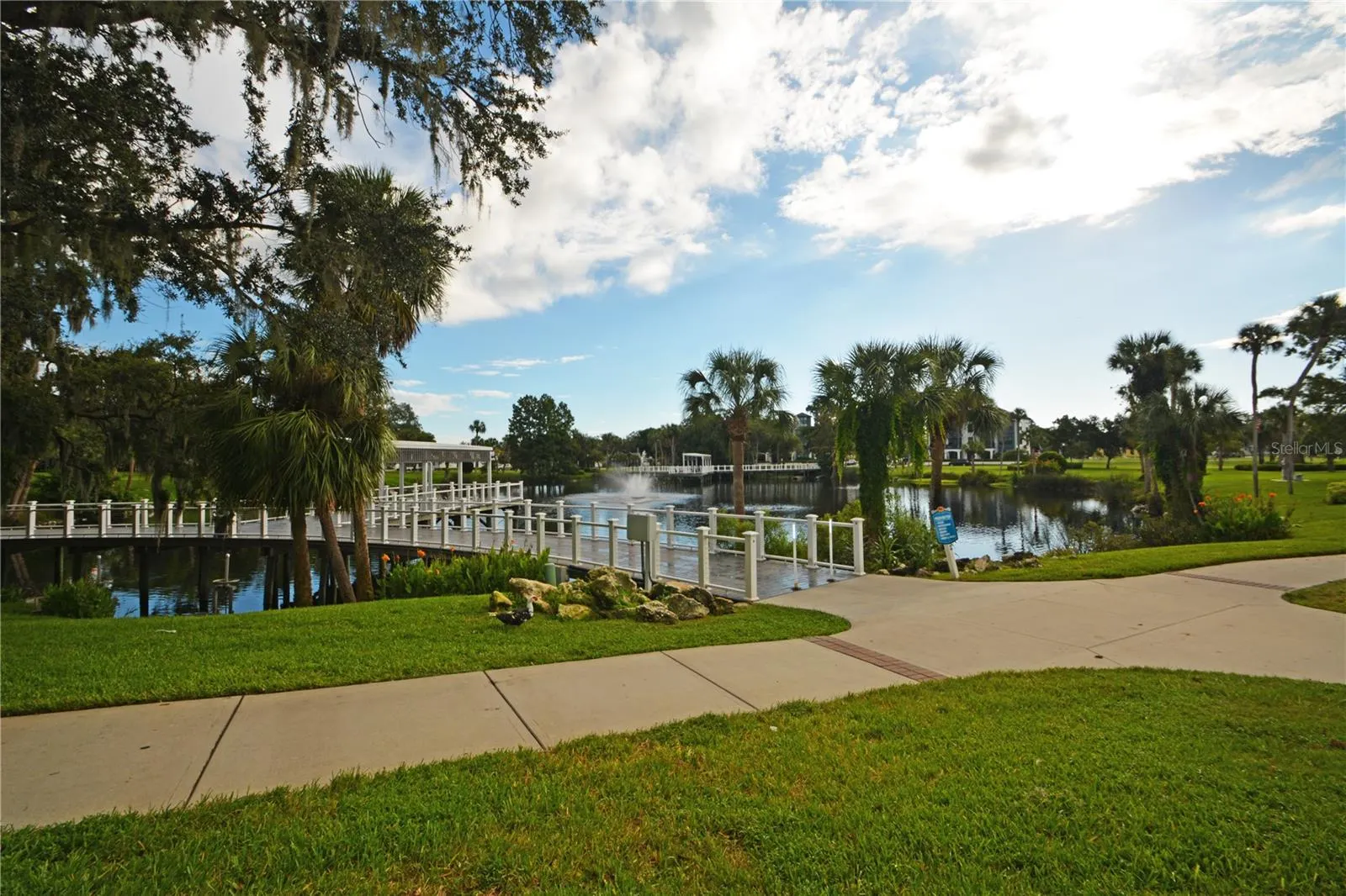 7369 ROYAL PALM DR