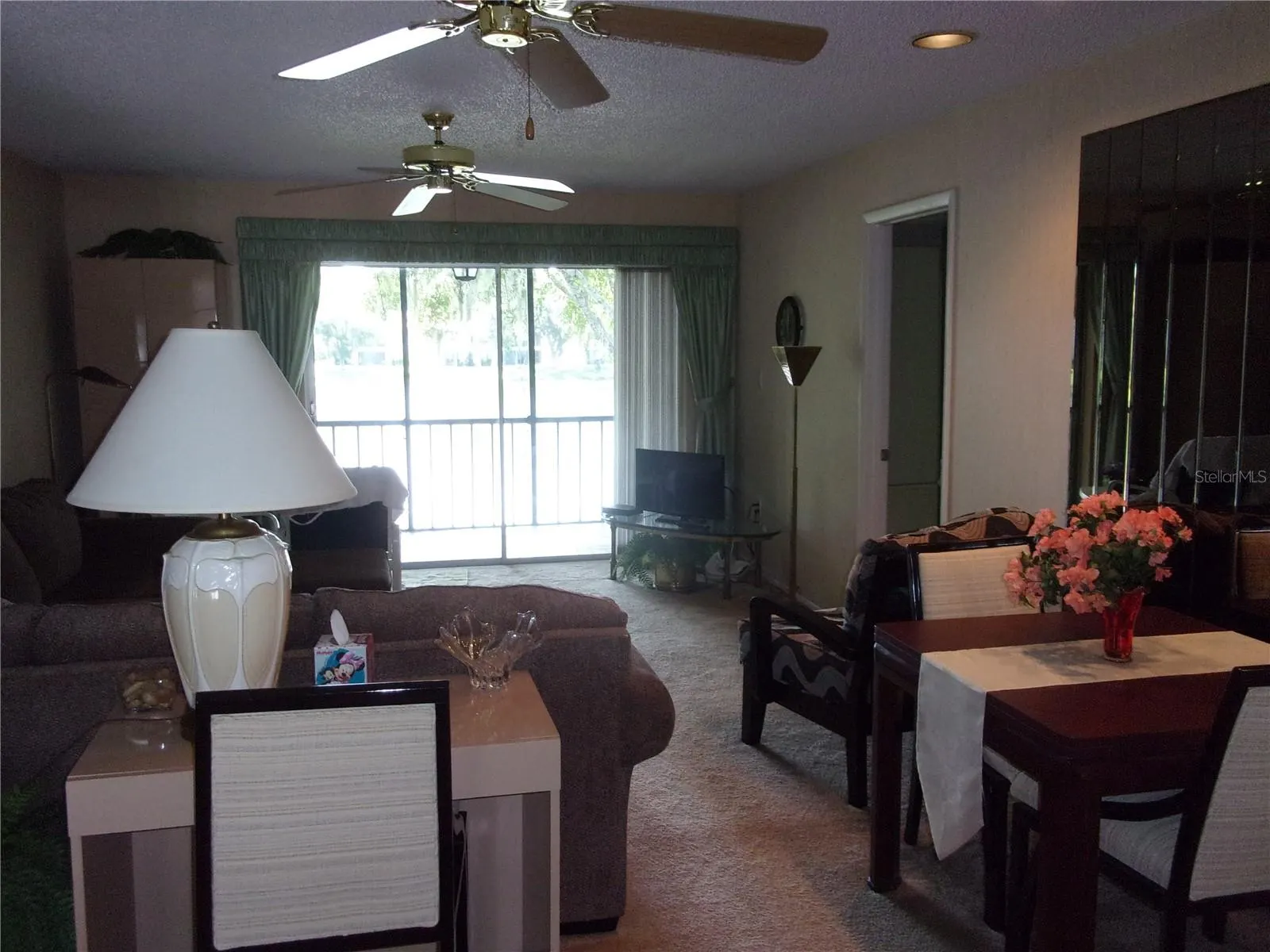 216 CYPRESS LN