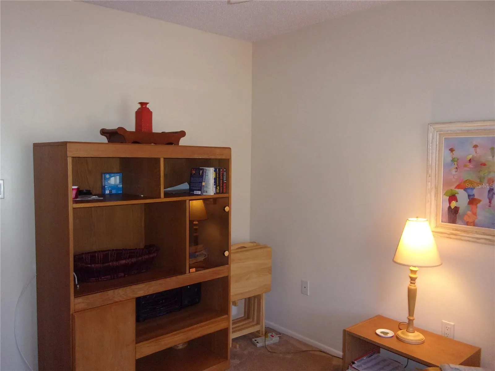 216 CYPRESS LN
