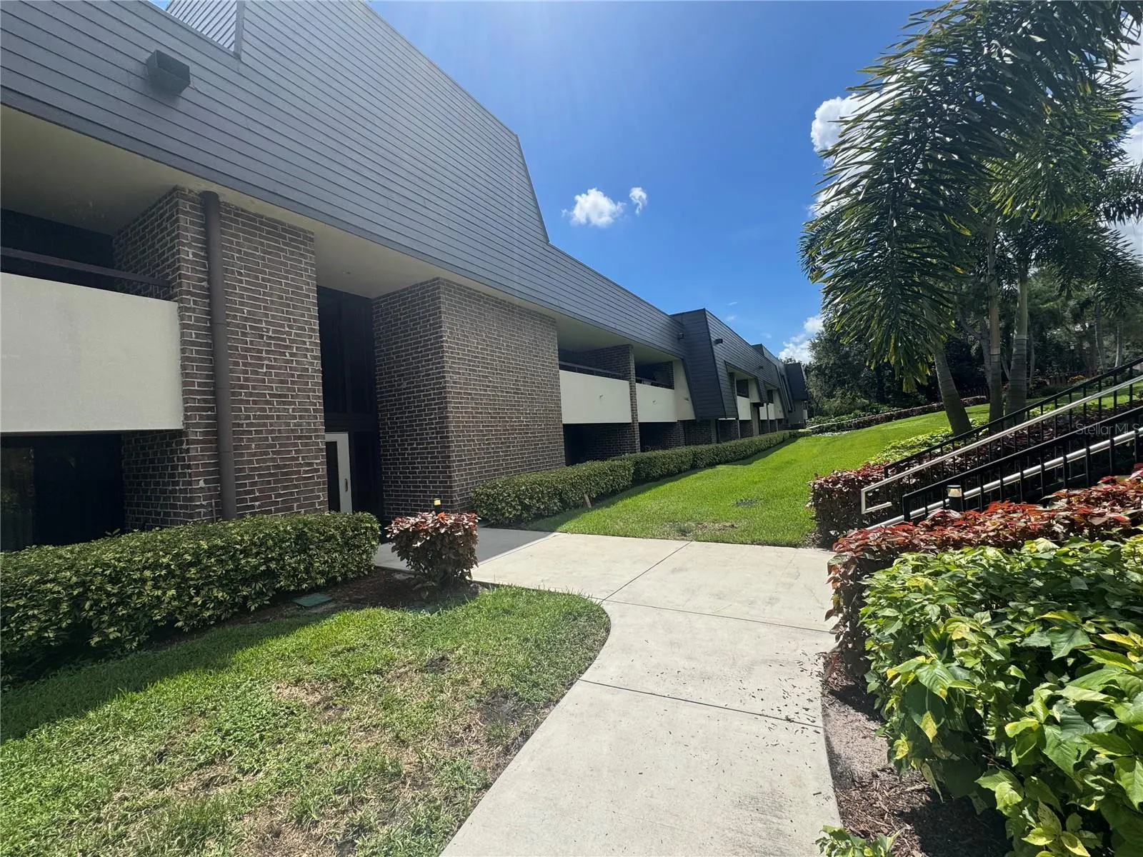 36750 US HIGHWAY 19 N #4-209, #4-209