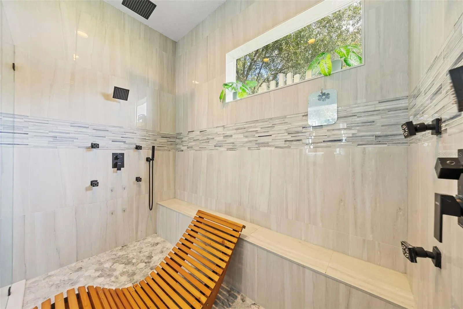 12114 CREEK EDGE DR