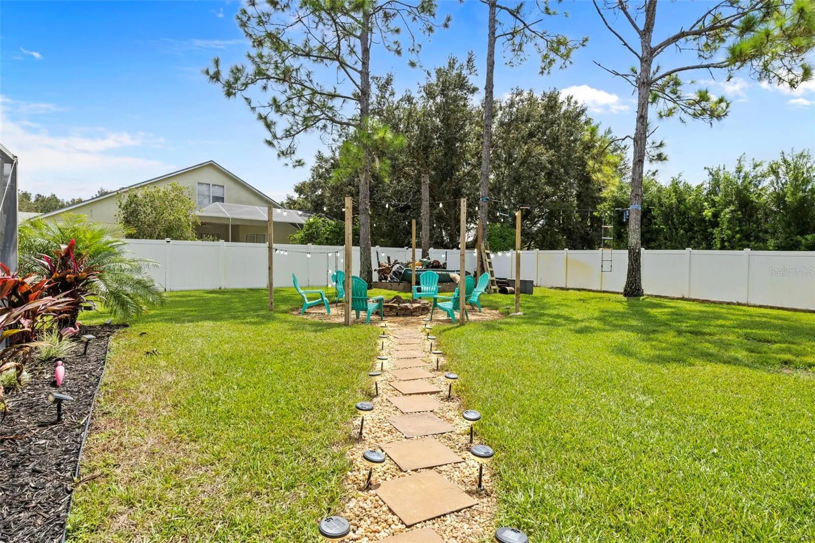 12114 CREEK EDGE DR