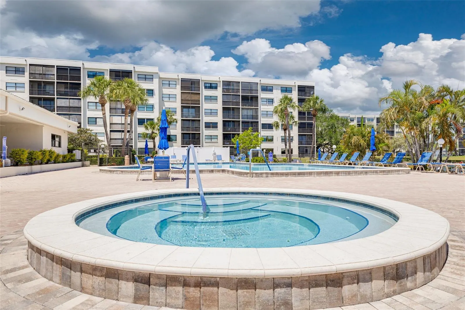1324 PASADENA AVE S #402, #402