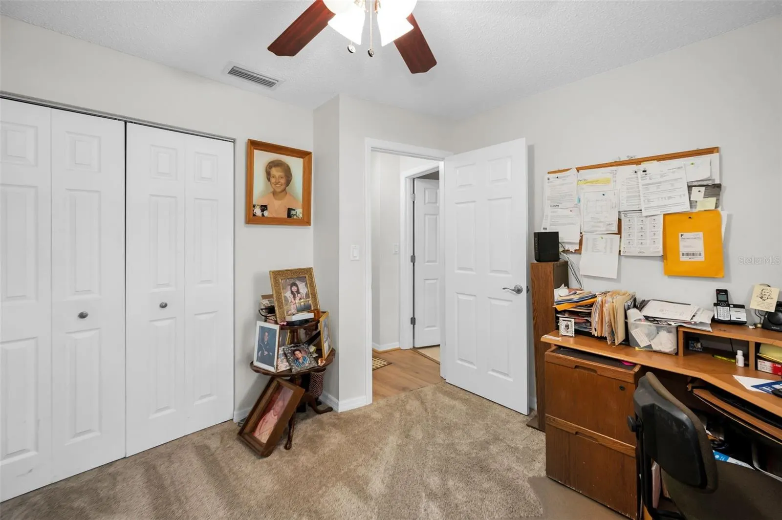 3233 CARRIAGE DR
