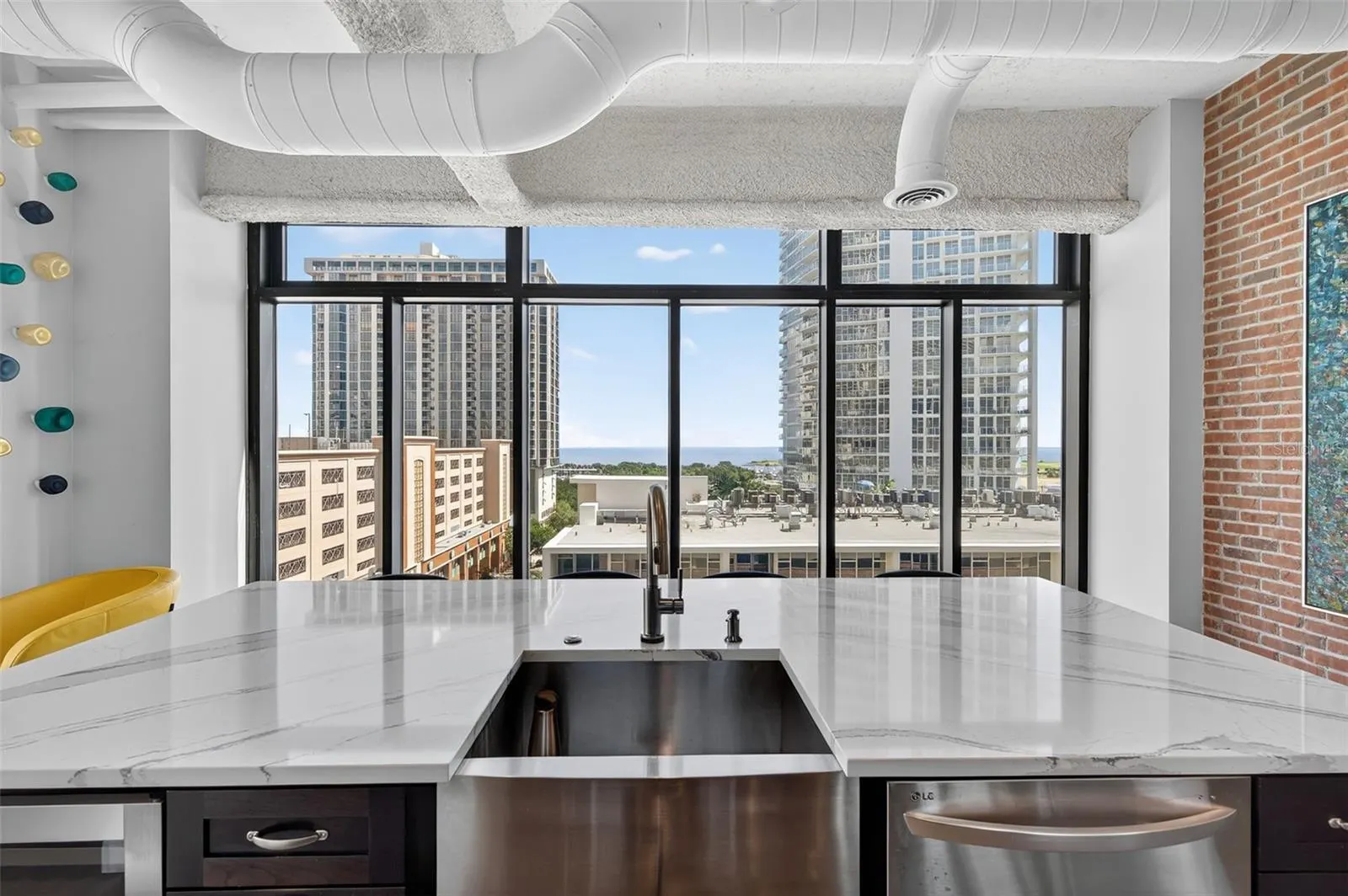 175 2ND ST S #802, #802