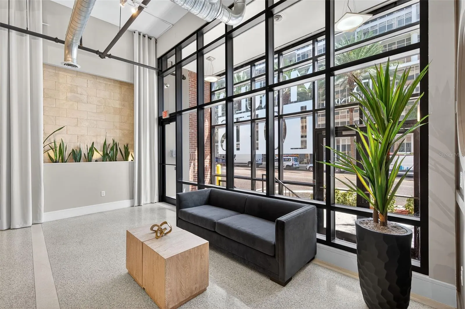 175 2ND ST S #802, #802
