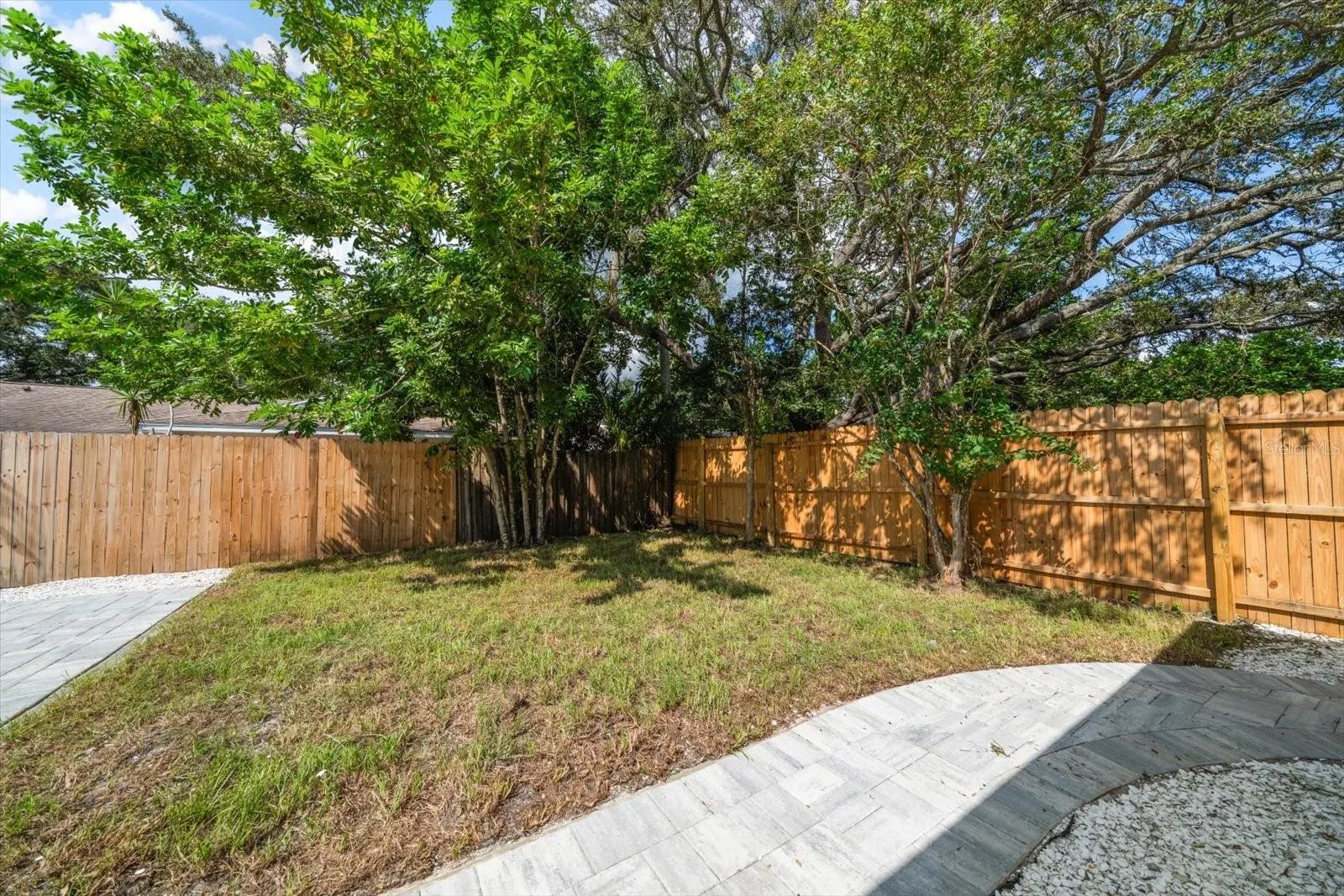 12445 104TH AVE
