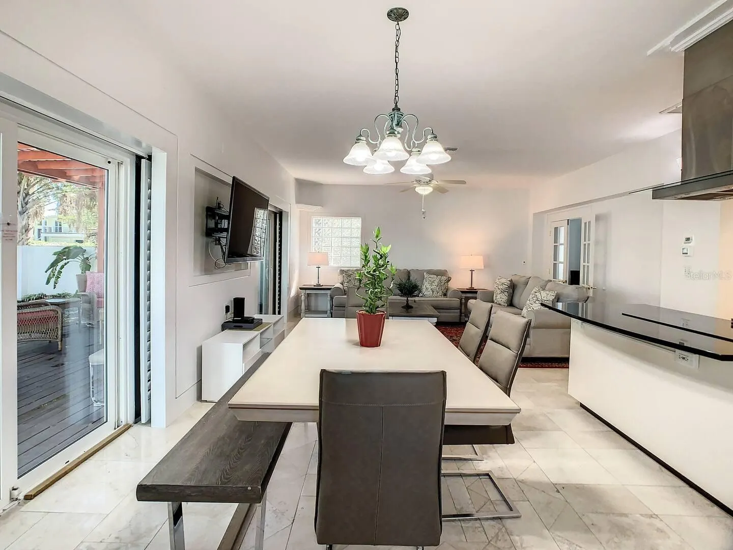102 15TH AVE #1, #1