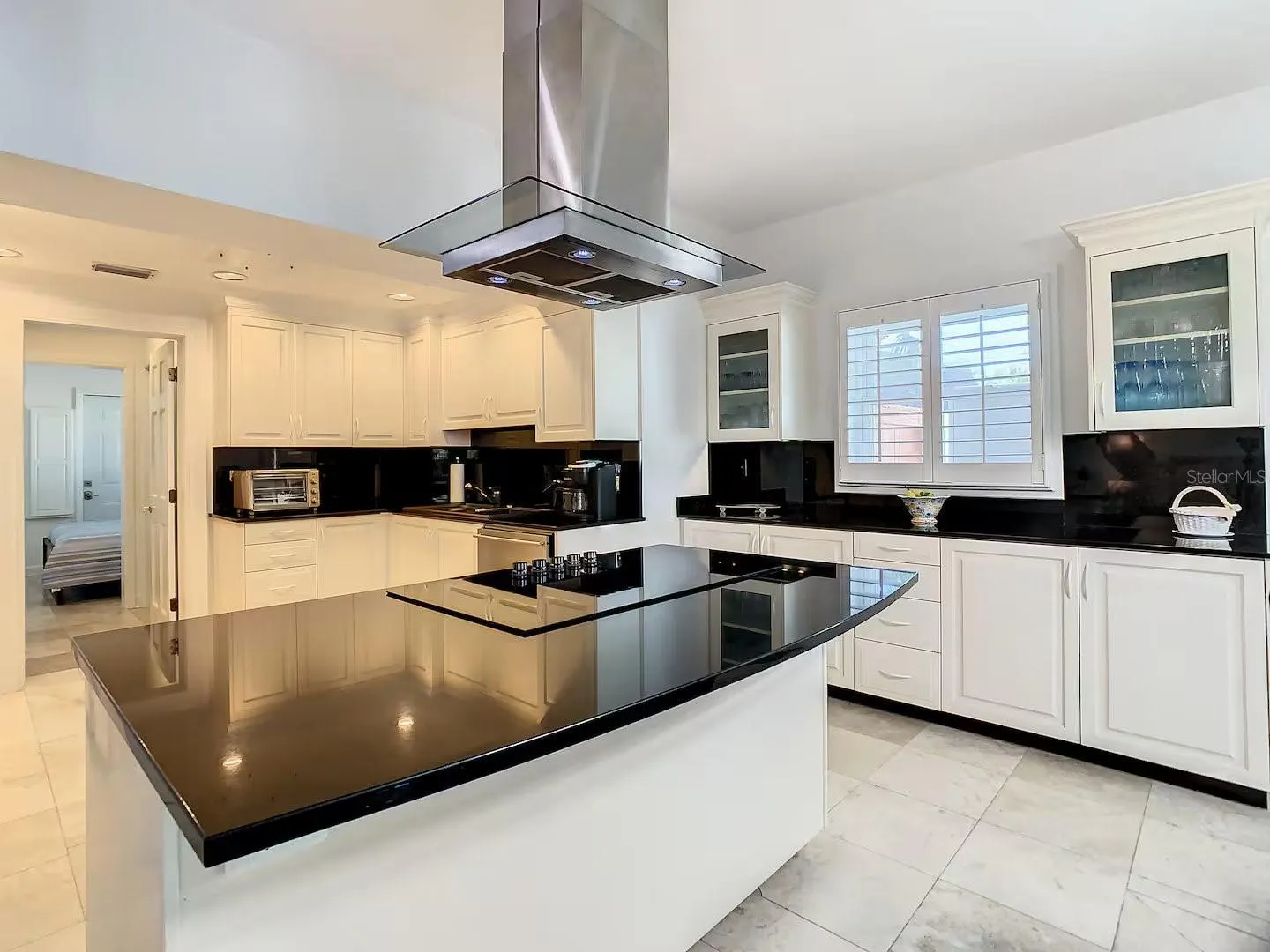 102 15TH AVE #1, #1
