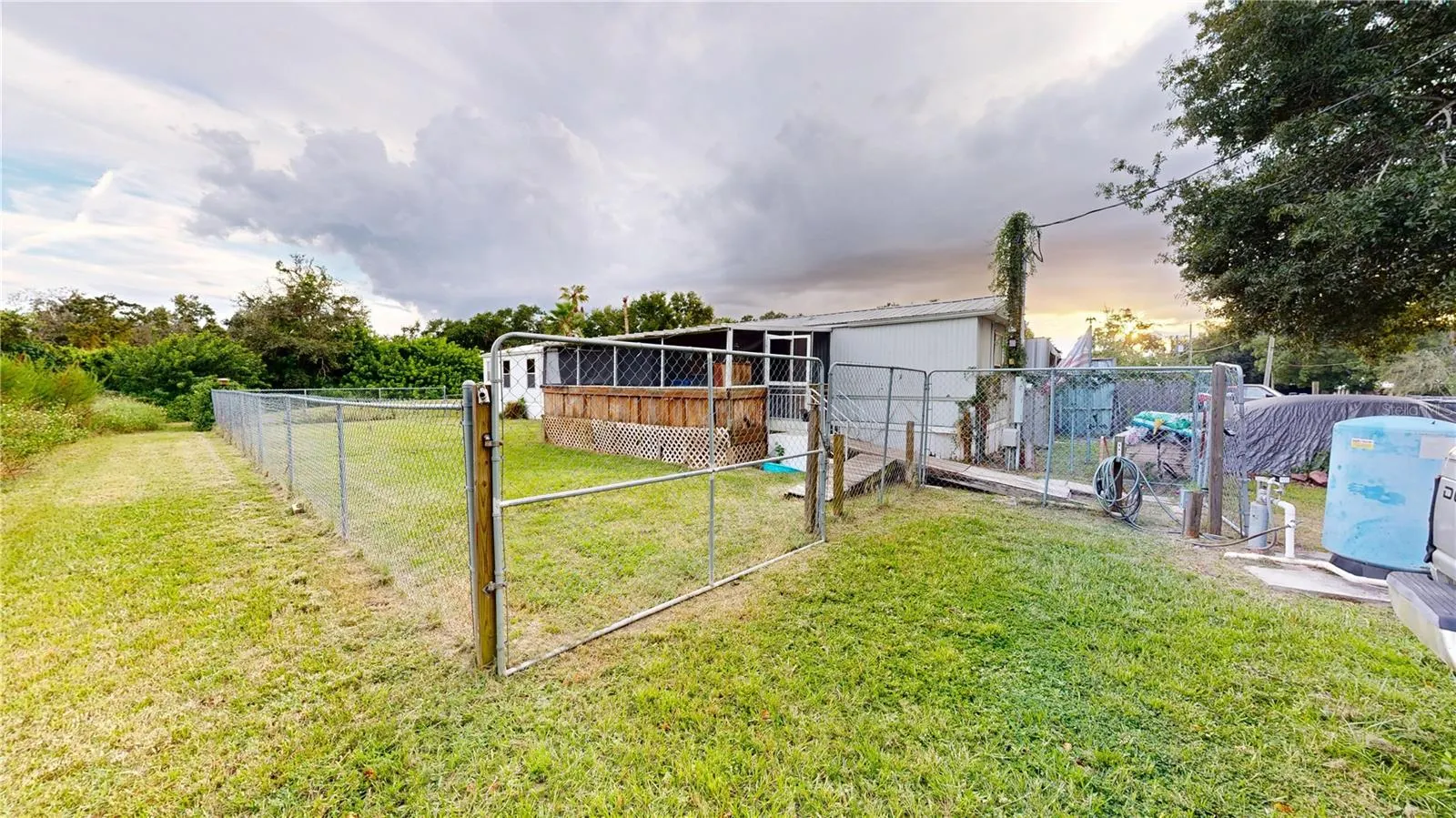 14273 HOLINESS CHURCH RD