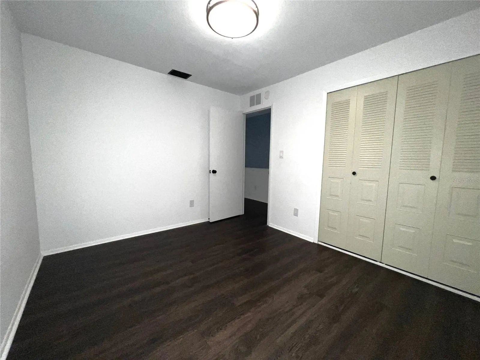 3608 OAK BARK LN