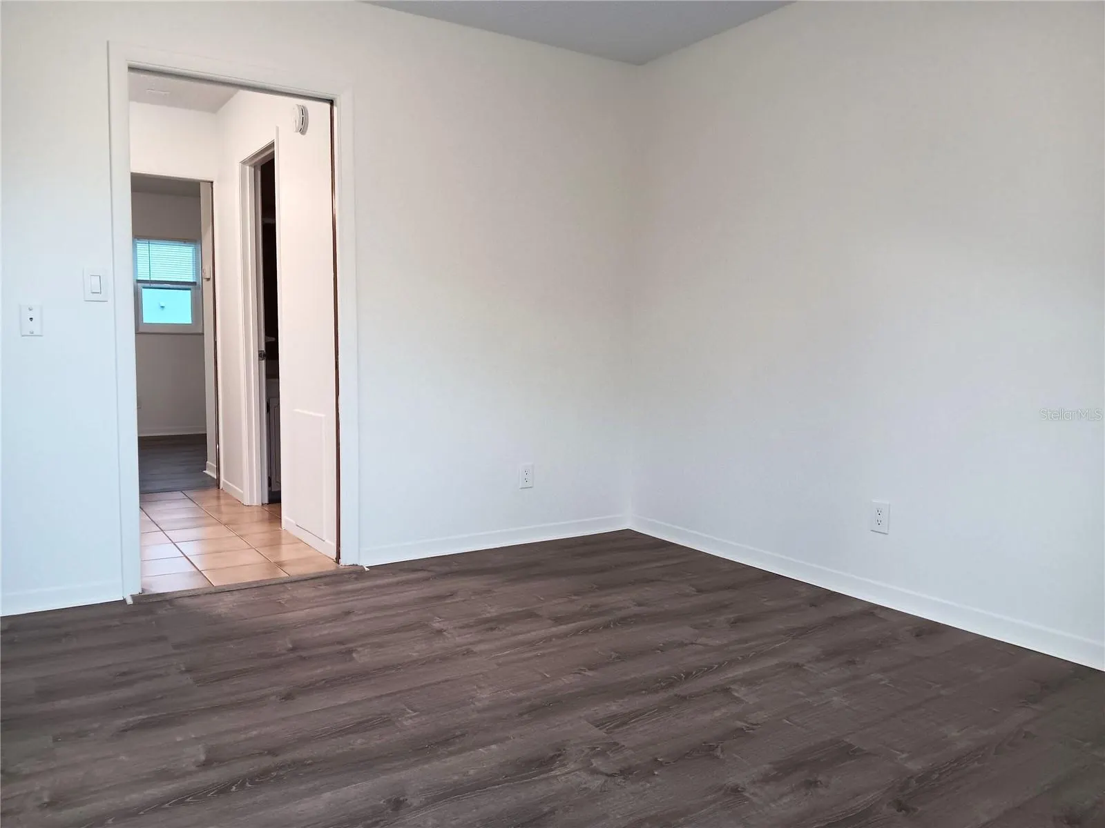 116 SW JEFFERSON CIR N #11, #11