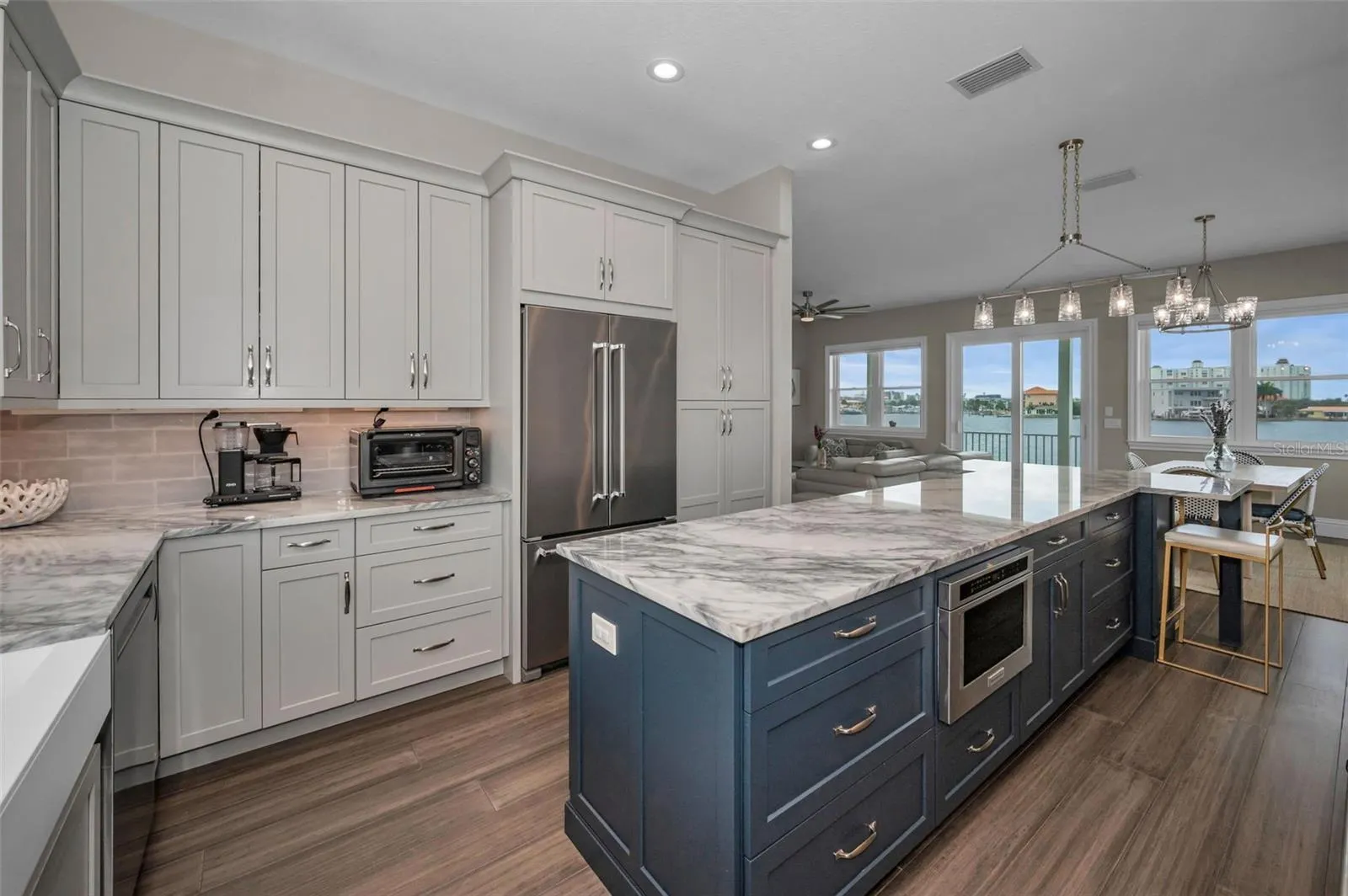 339 55TH AVE
