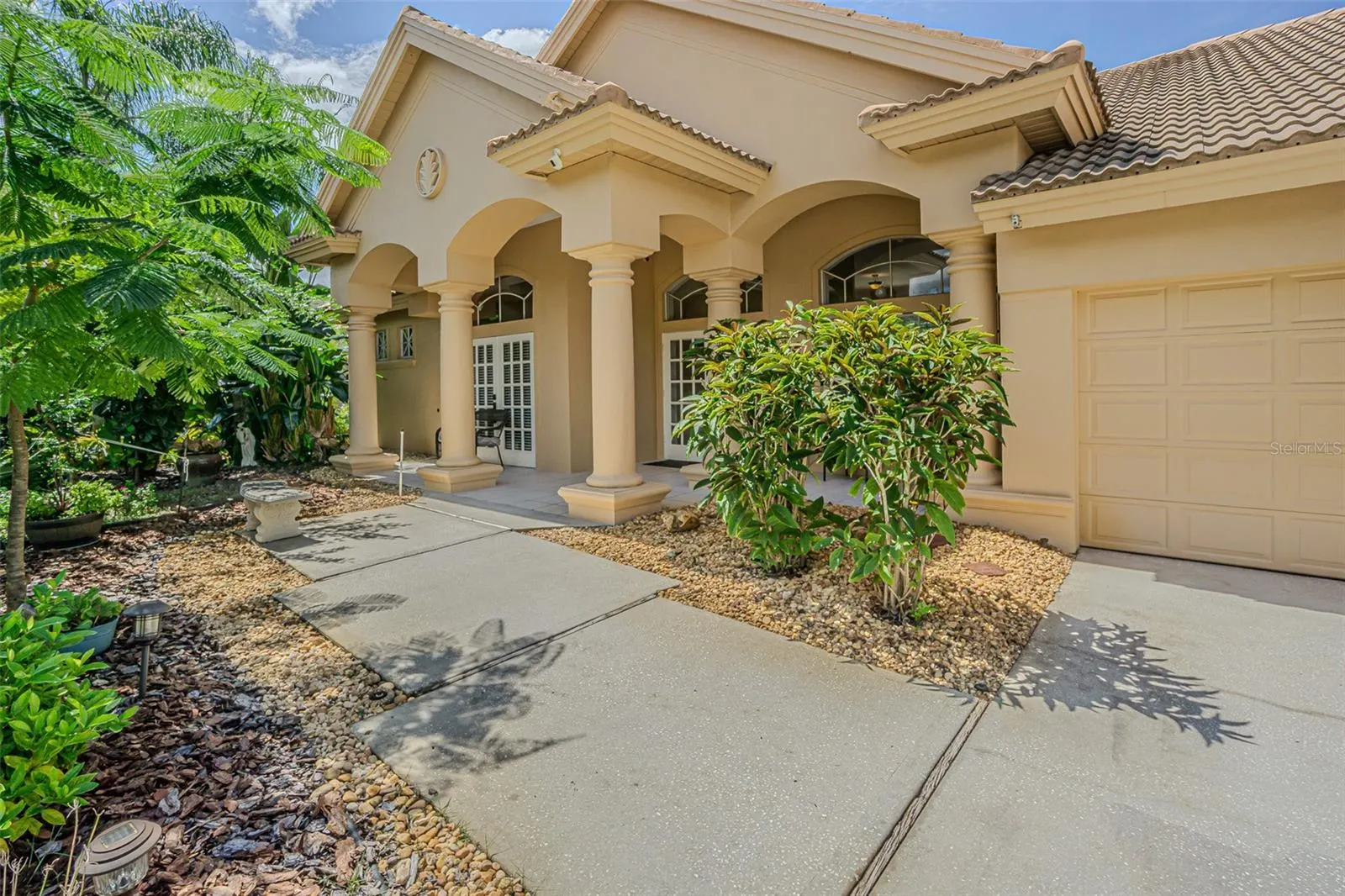 3550 JUSTIN DR