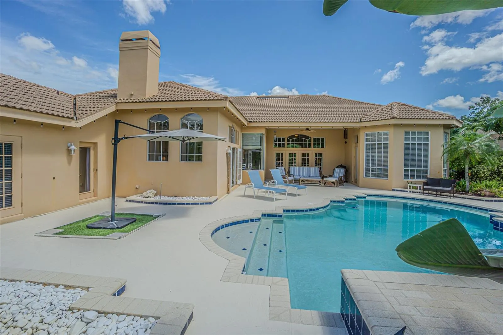 3550 JUSTIN DR