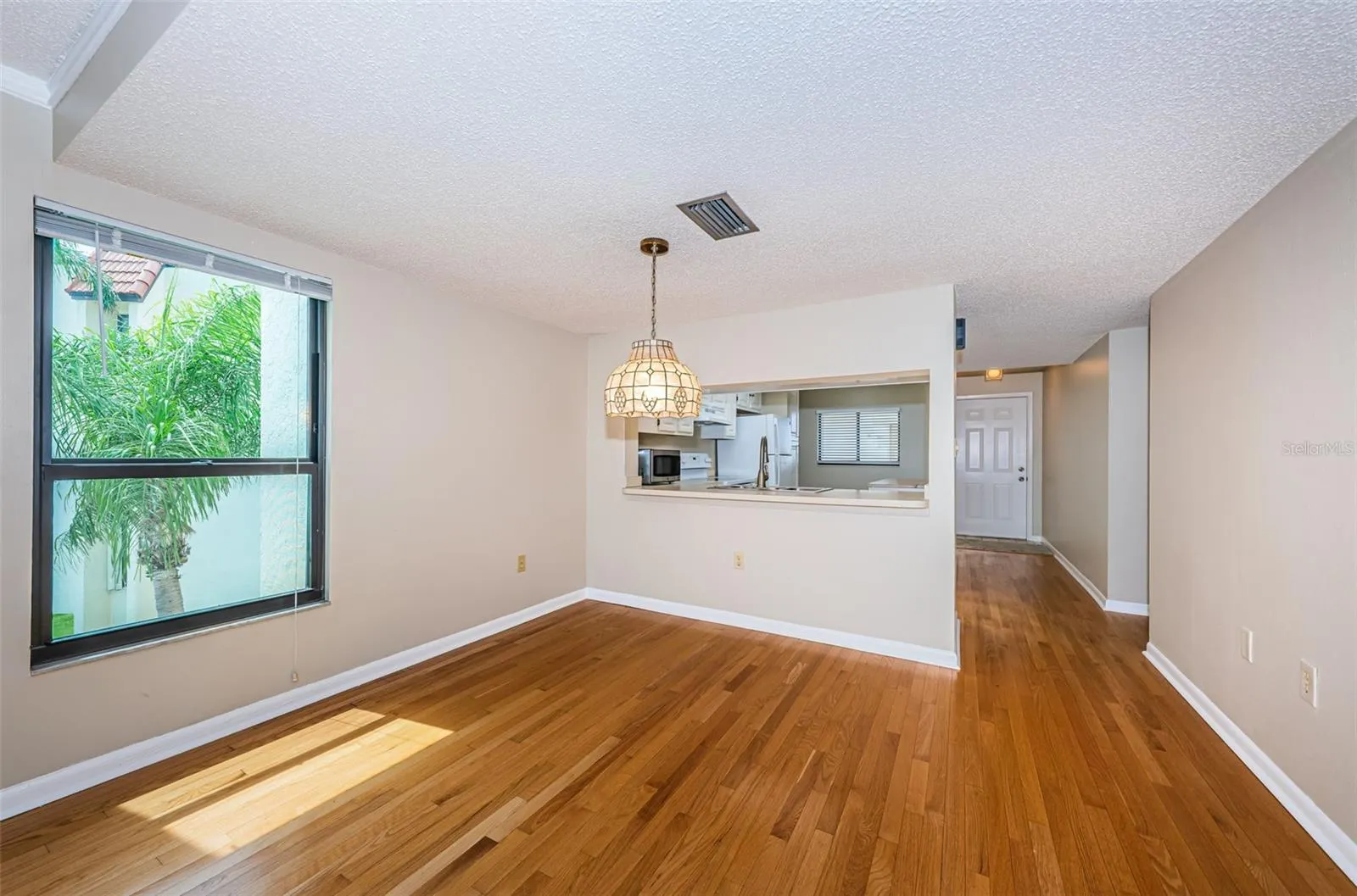 103 1ST ST E #208, #208