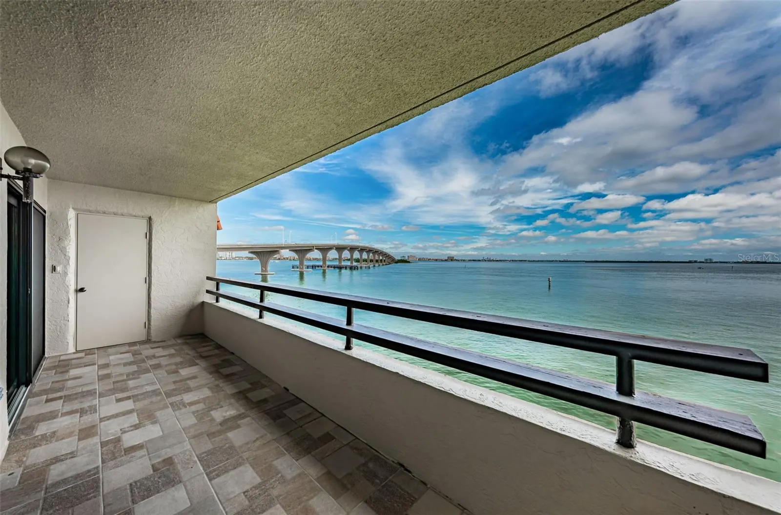 103 1ST ST E #208, #208