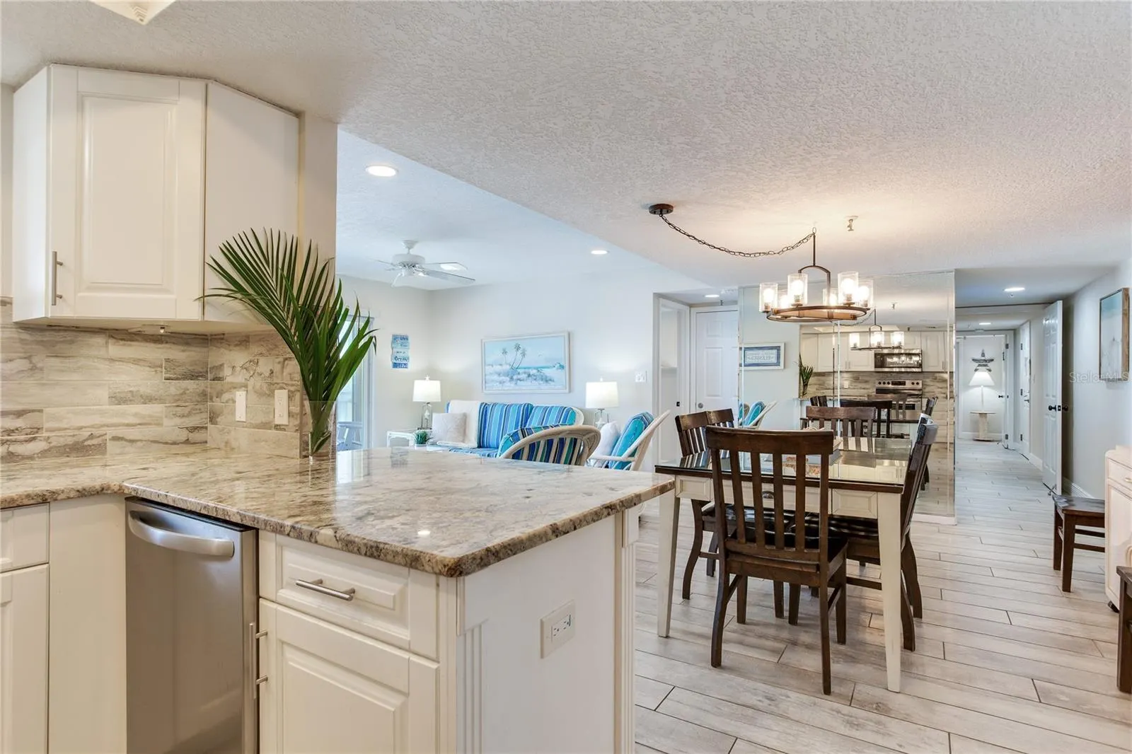 17450 GULF BLVD #206, #206