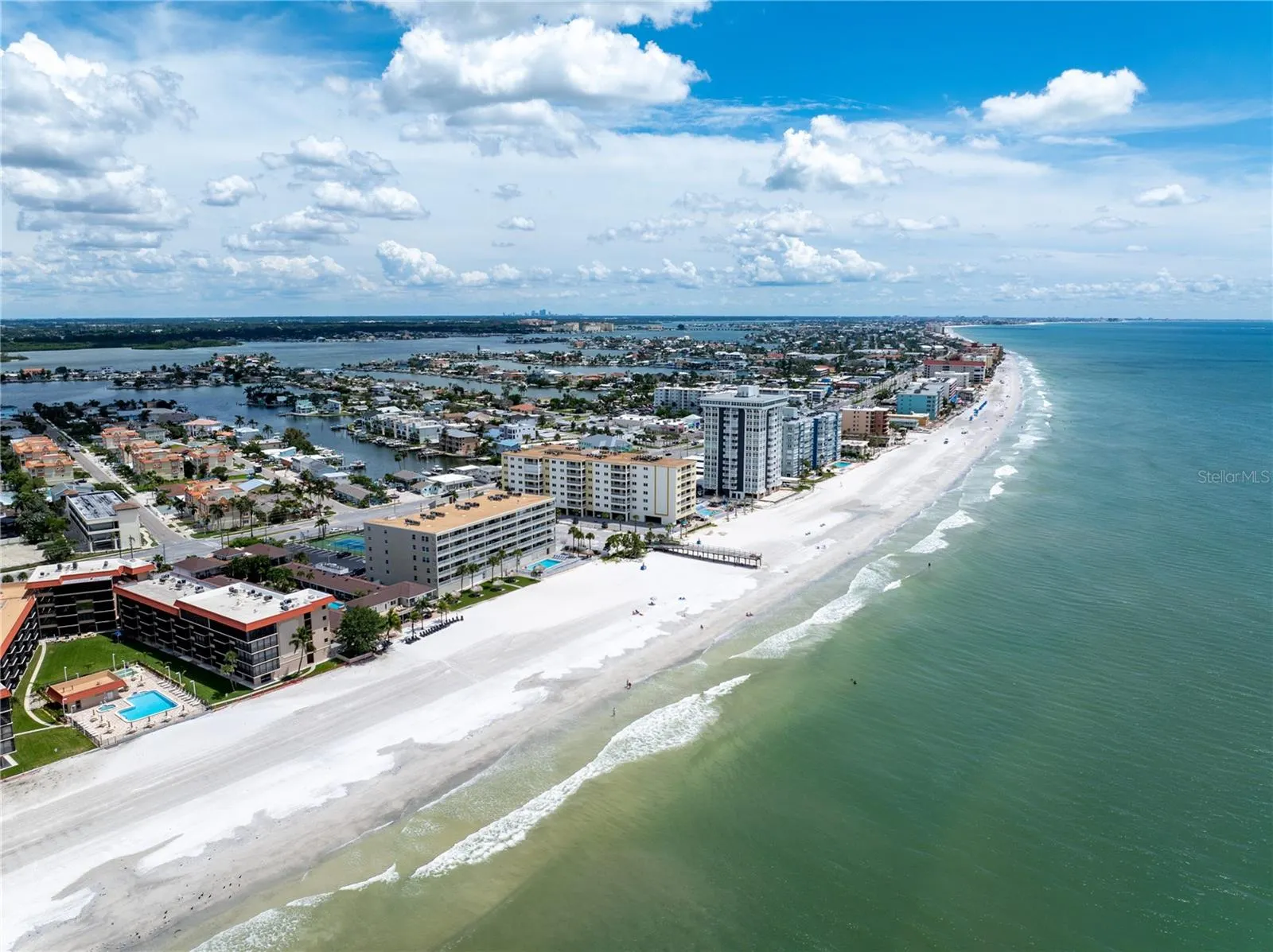 17450 GULF BLVD #206, #206