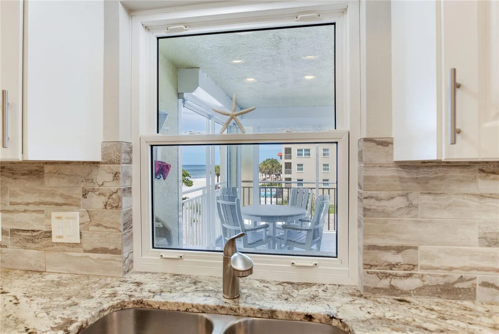 17450 GULF BLVD #206, #206