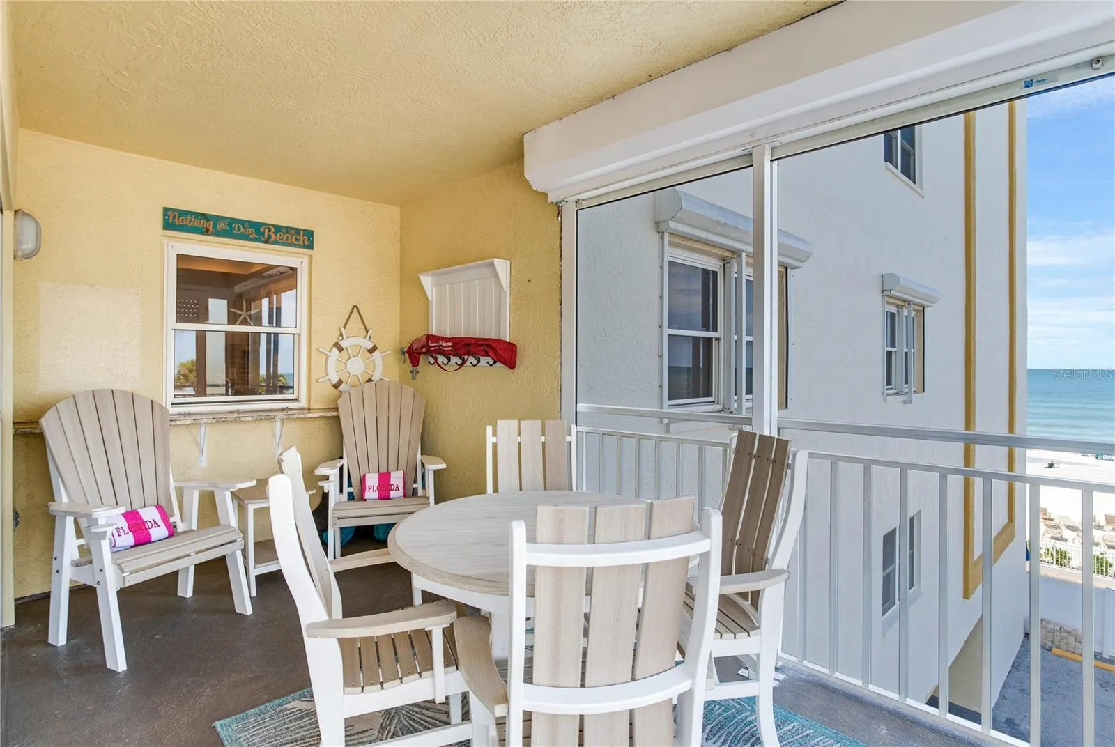 17450 GULF BLVD #206, #206