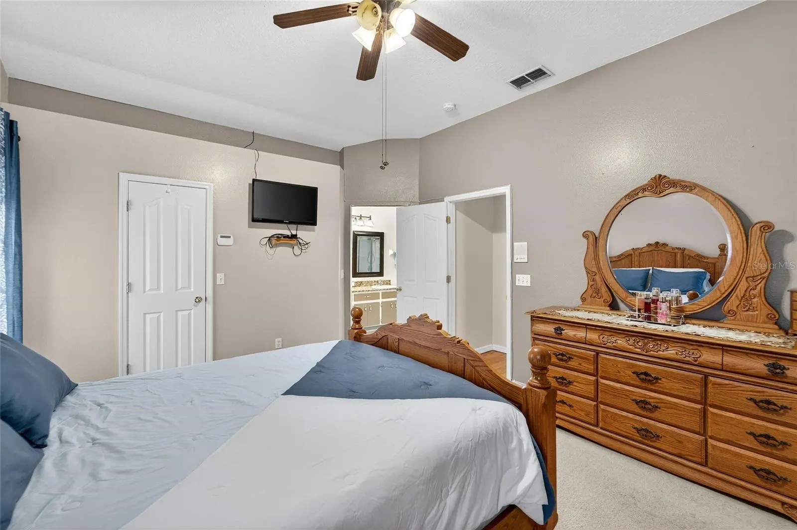 1727 SCOTCH PINE DR