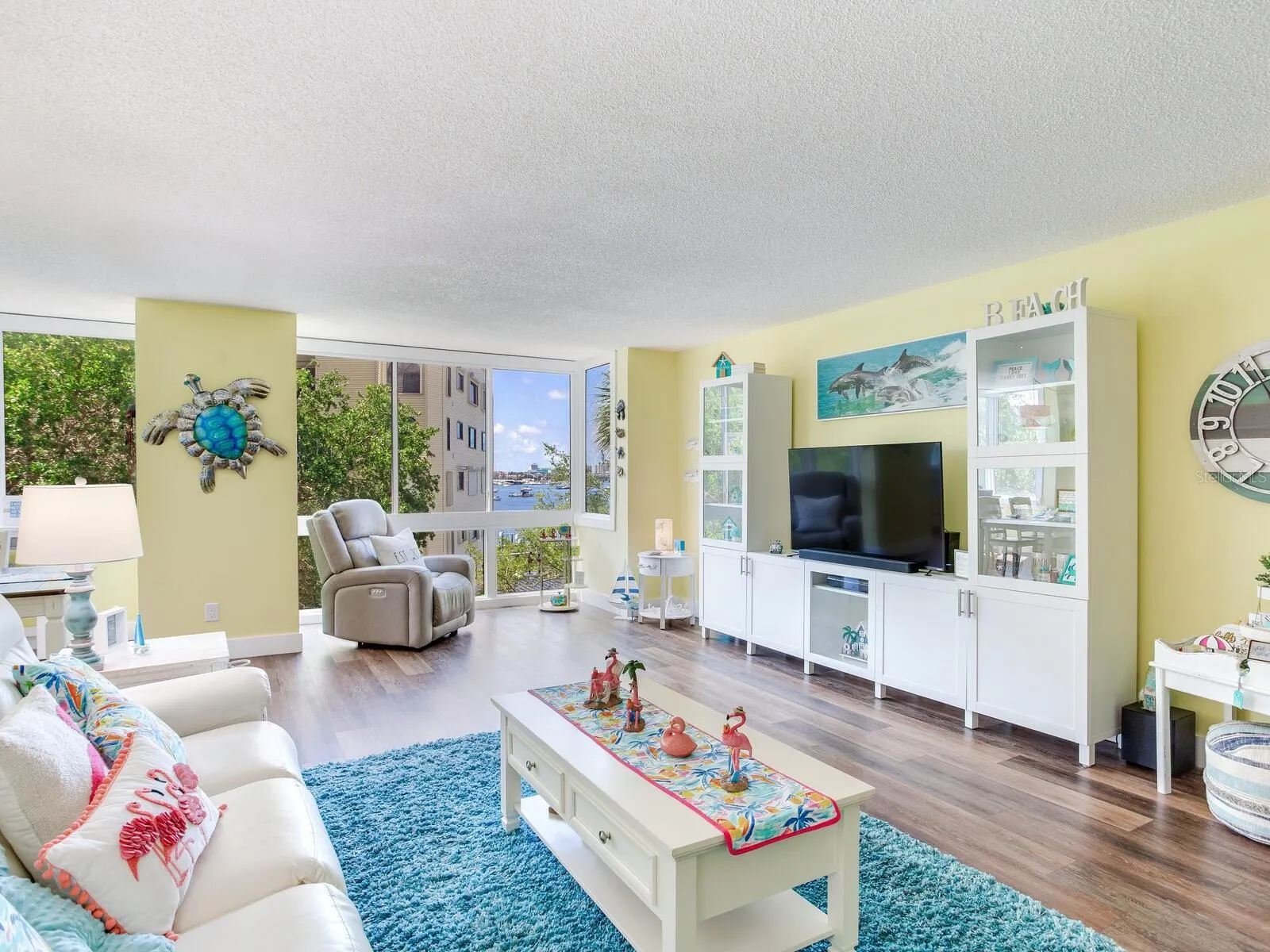 660 ISLAND WAY #306, #306