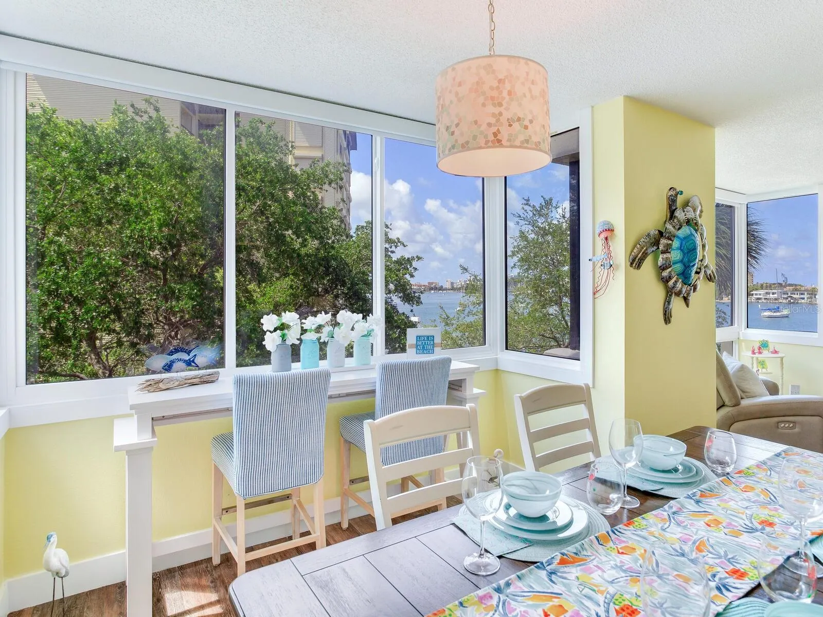 660 ISLAND WAY #306, #306