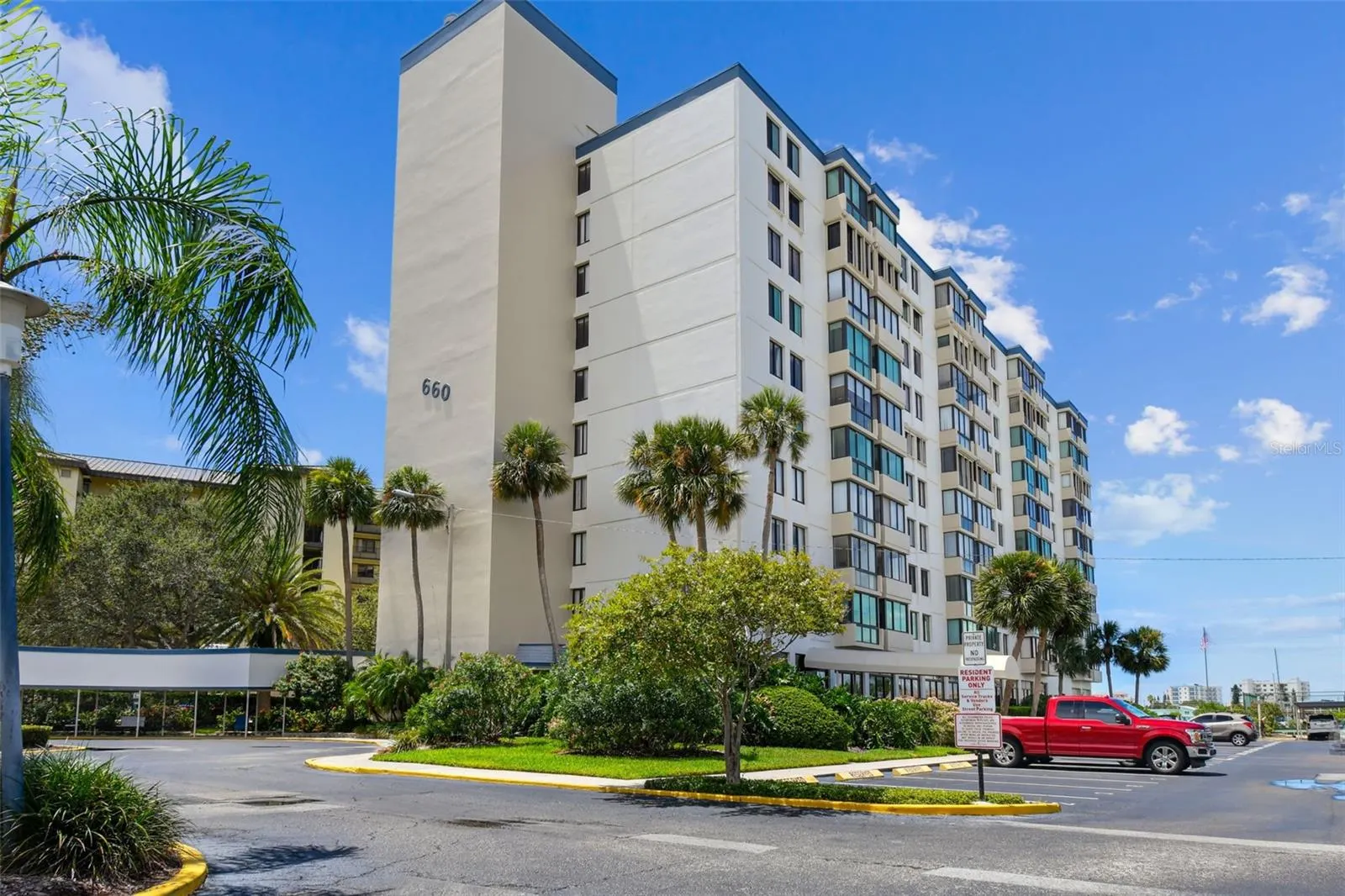 660 ISLAND WAY #306, #306