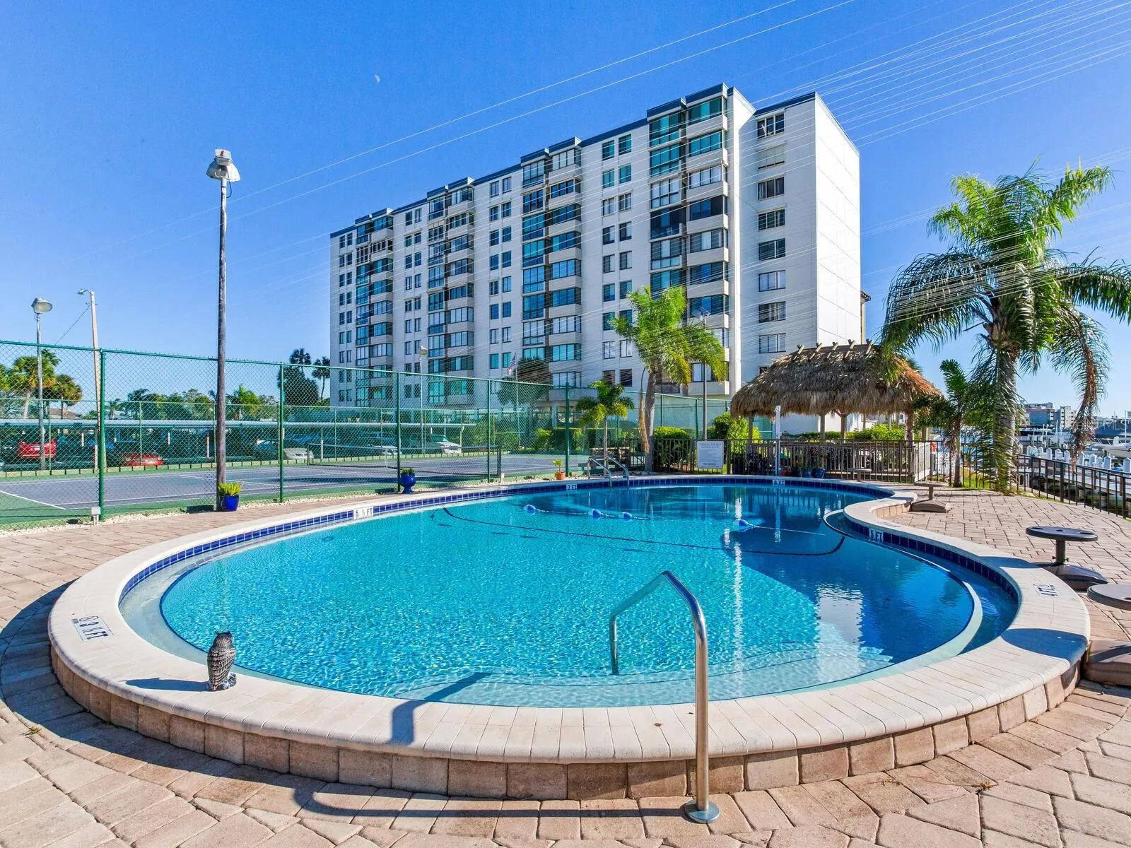 660 ISLAND WAY #306, #306