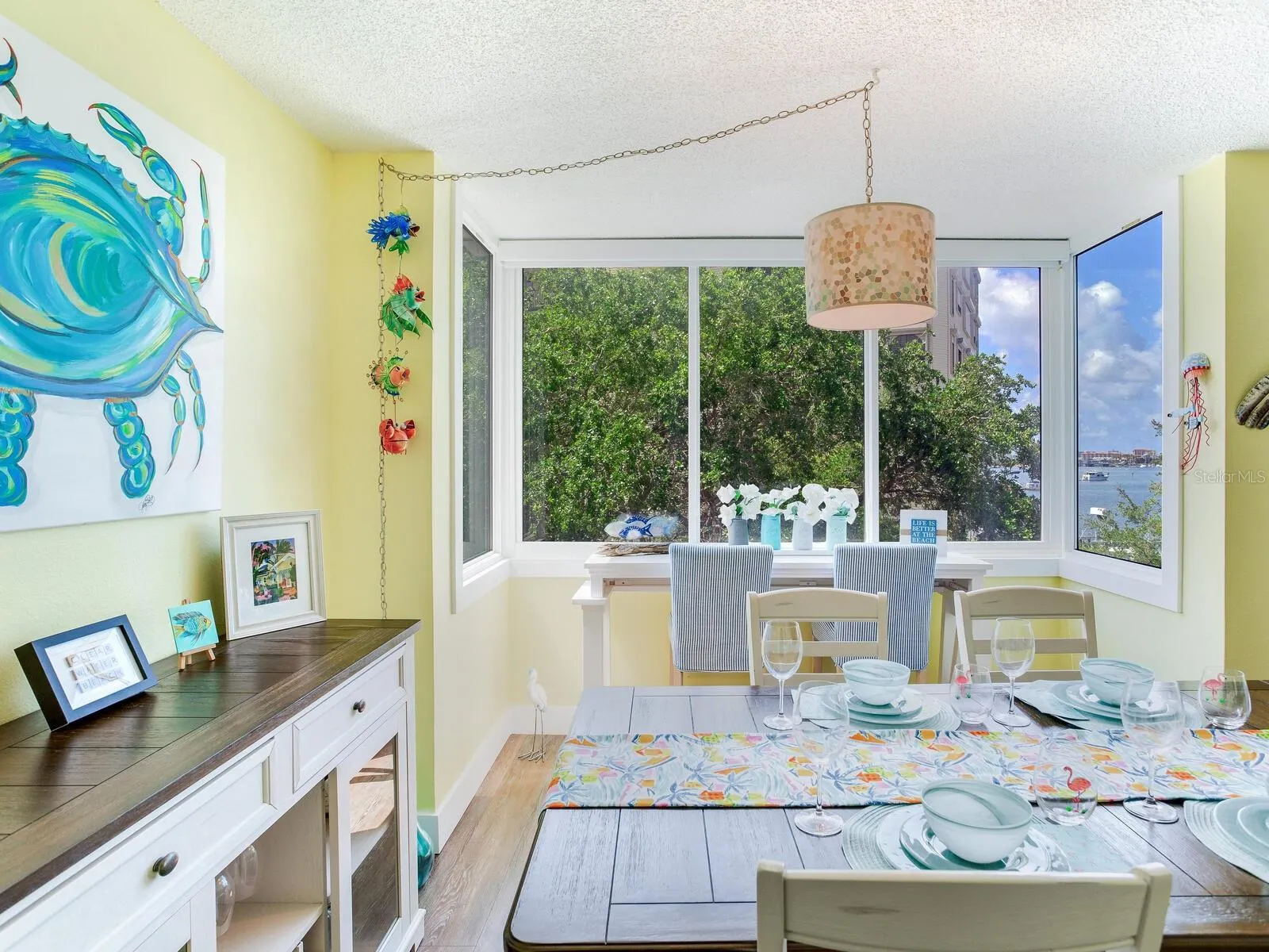 660 ISLAND WAY #306, #306