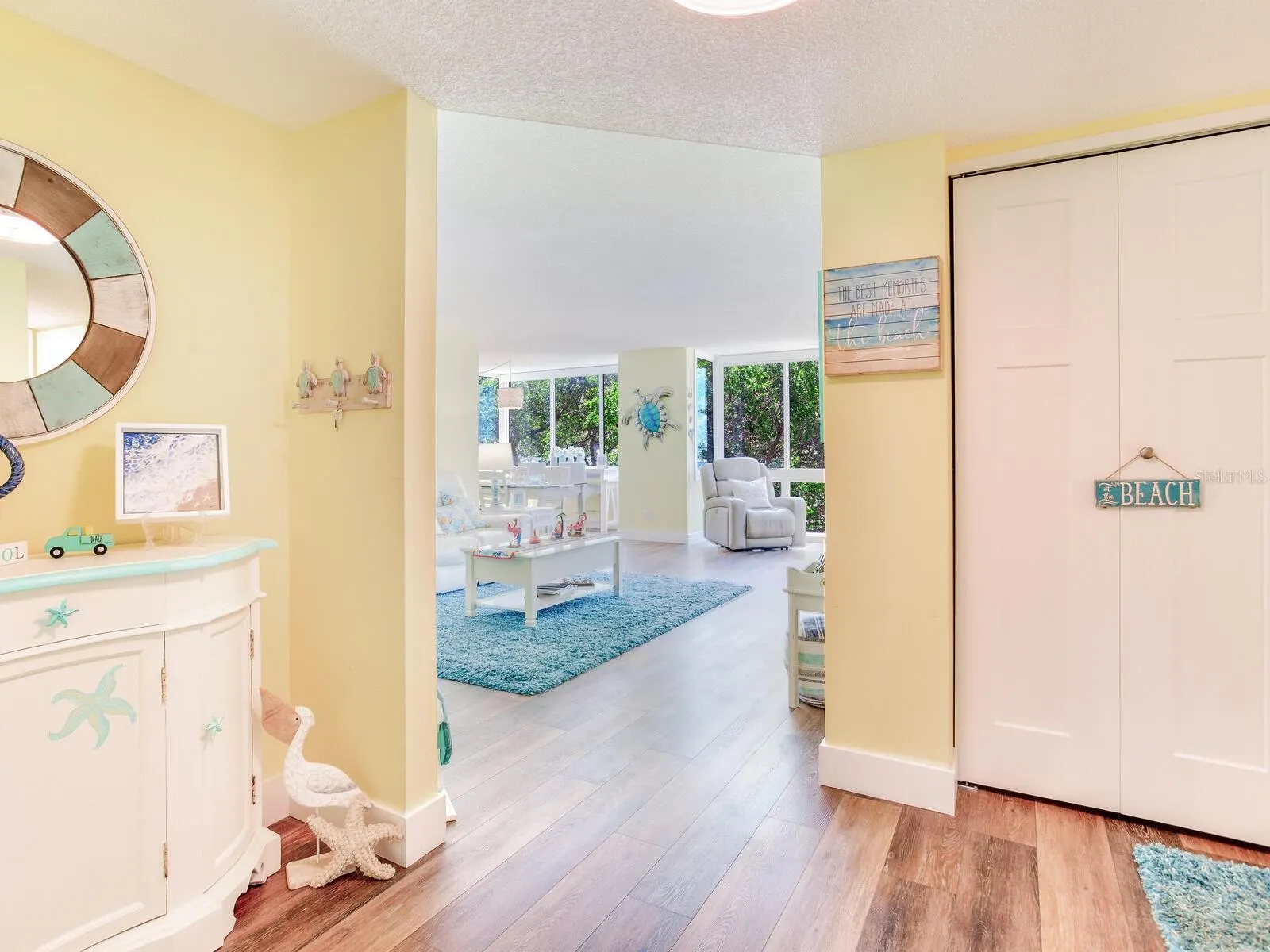 660 ISLAND WAY #306, #306