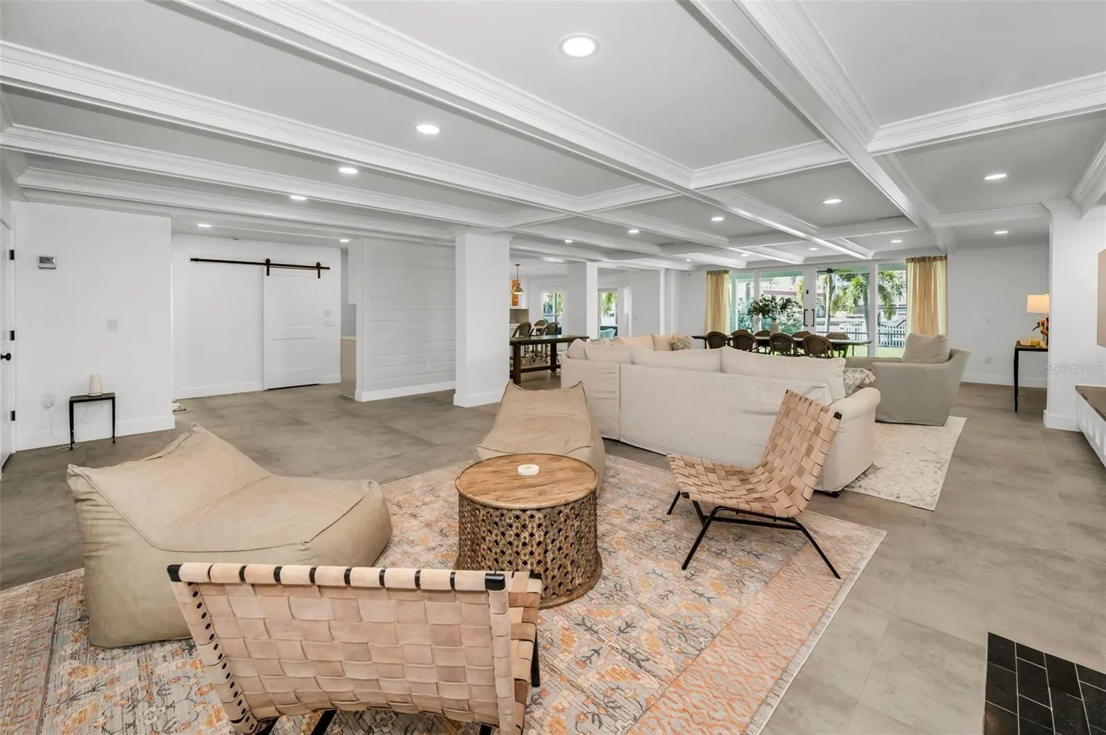 4250 BELLE VISTA DR