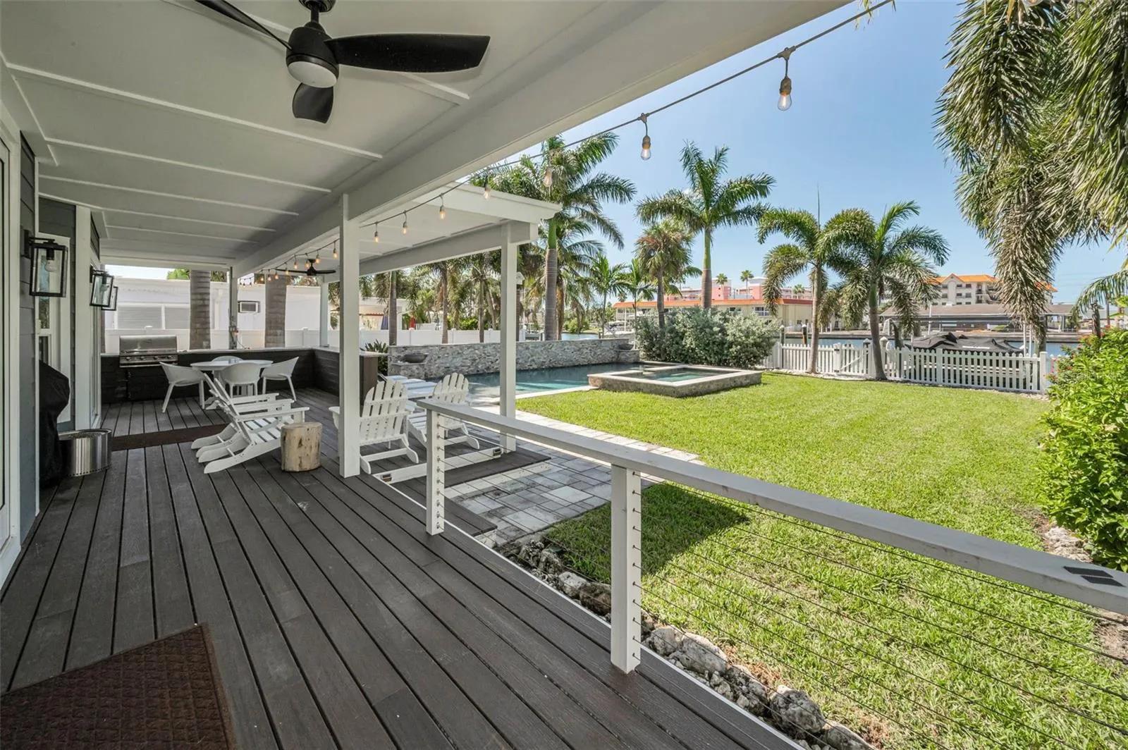 4250 BELLE VISTA DR