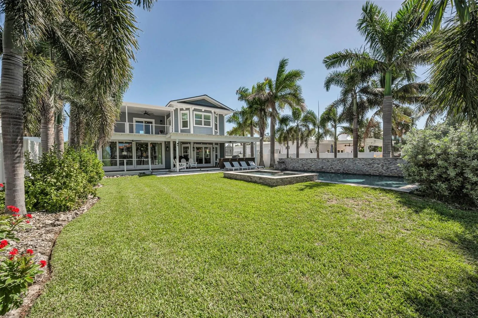 4250 BELLE VISTA DR