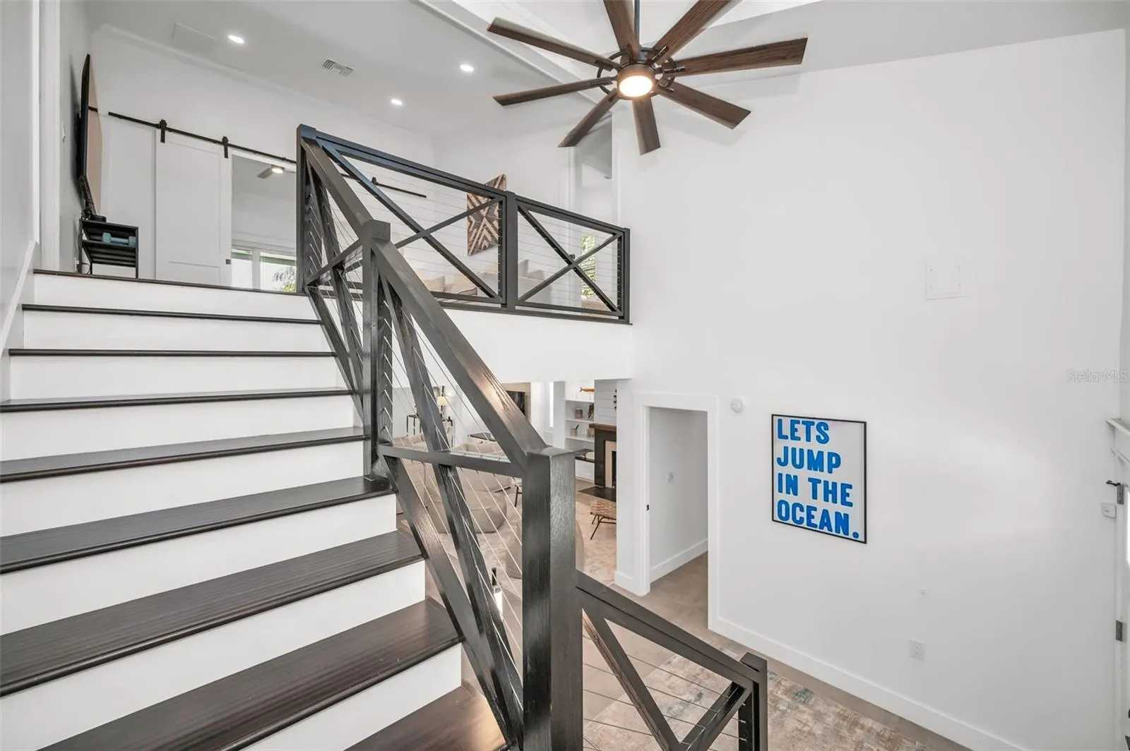 4250 BELLE VISTA DR