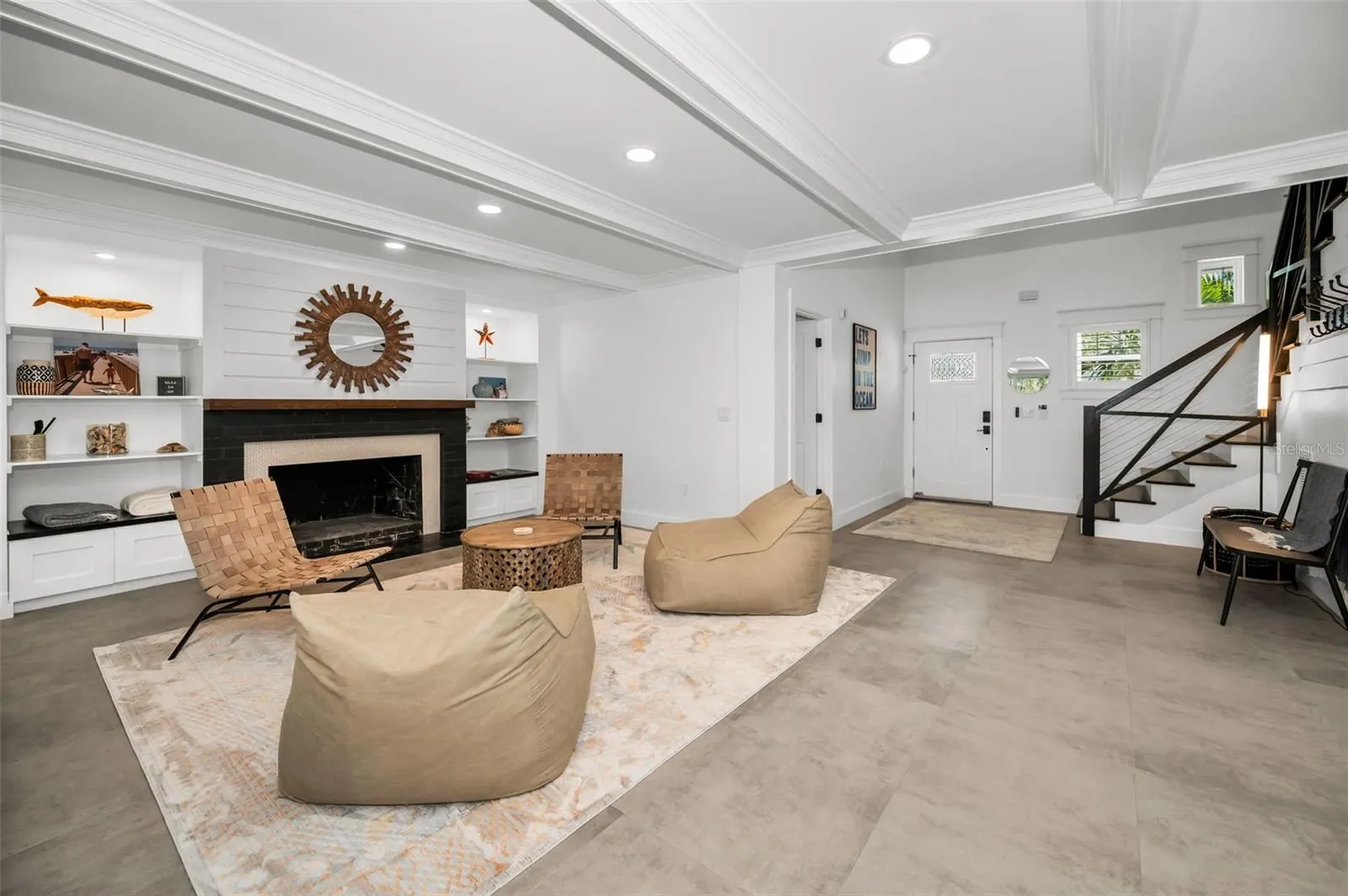 4250 BELLE VISTA DR