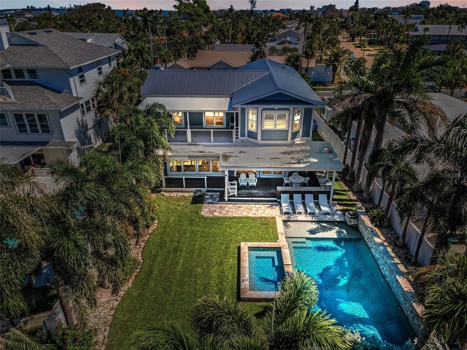 4250 BELLE VISTA DR